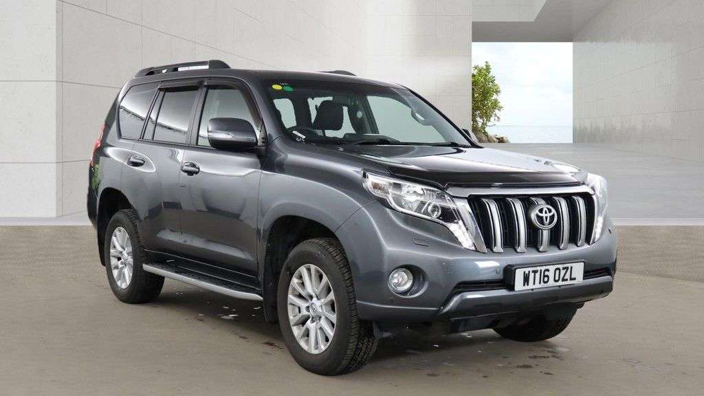 A 2016 TOYOTA LAND CRUISER 2.8D Icon SUV 5dr Diesel Auto 4WD Euro 6 (7 Seats) (177 ps) A 2016 TOYOTA LAND CRUISER 2.8D Icon SUV 5dr Diesel Auto 4WD Euro 6 (7 Seats) (177 ps)