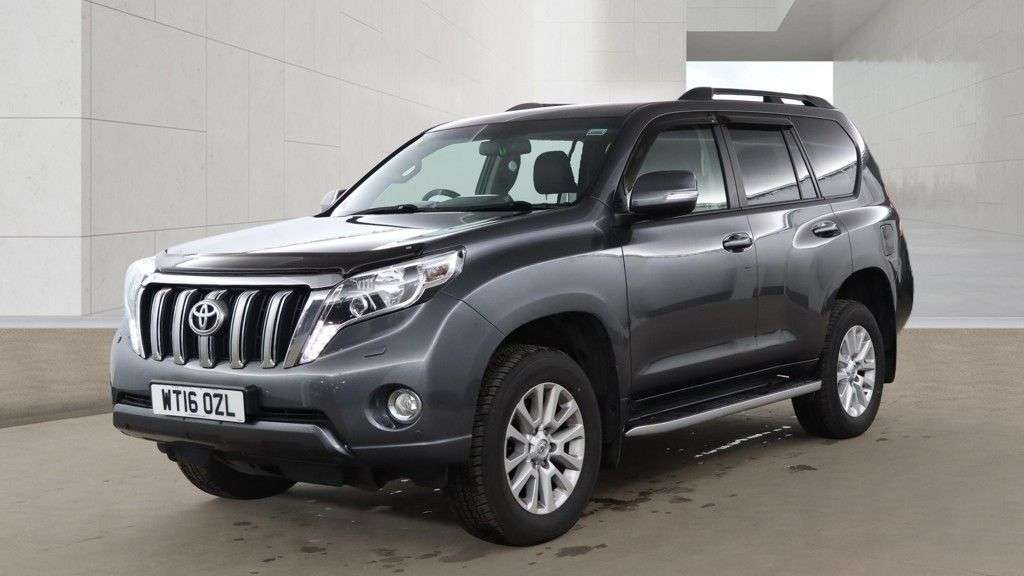 A 2016 TOYOTA LAND CRUISER 2.8D Icon SUV 5dr Diesel Auto 4WD Euro 6 (7 Seats) (177 ps) A 2016 TOYOTA LAND CRUISER 2.8D Icon SUV 5dr Diesel Auto 4WD Euro 6 (7 Seats) (177 ps)