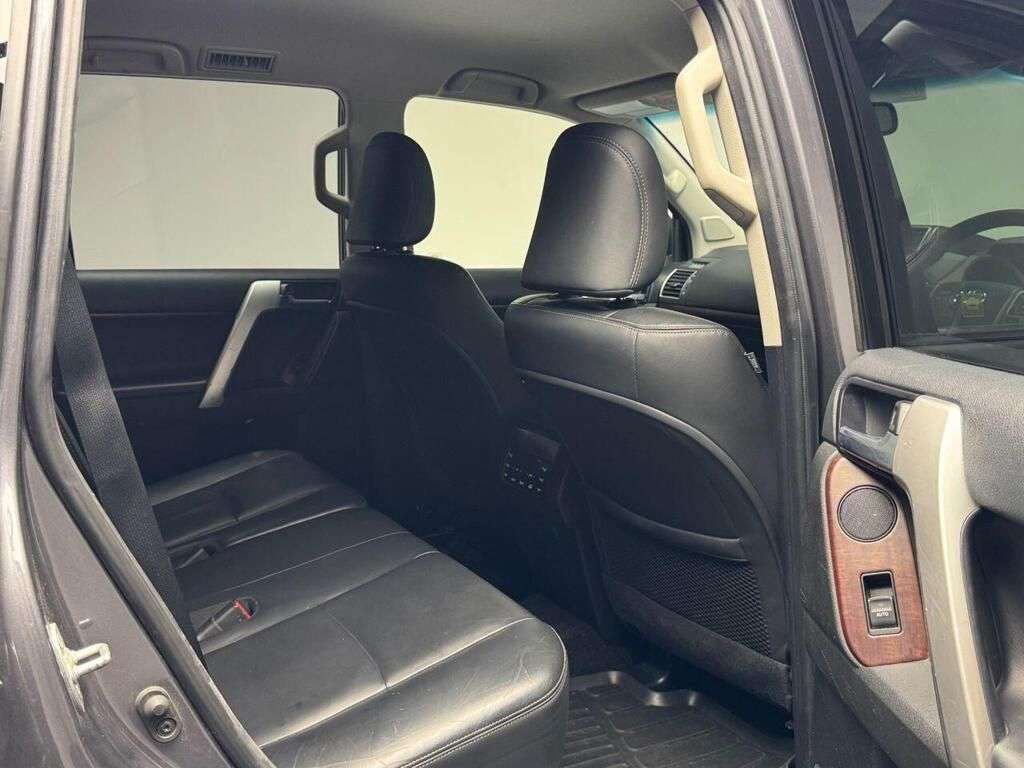 2016 TOYOTA LAND CRUISER 2016 TOYOTA LAND CRUISER