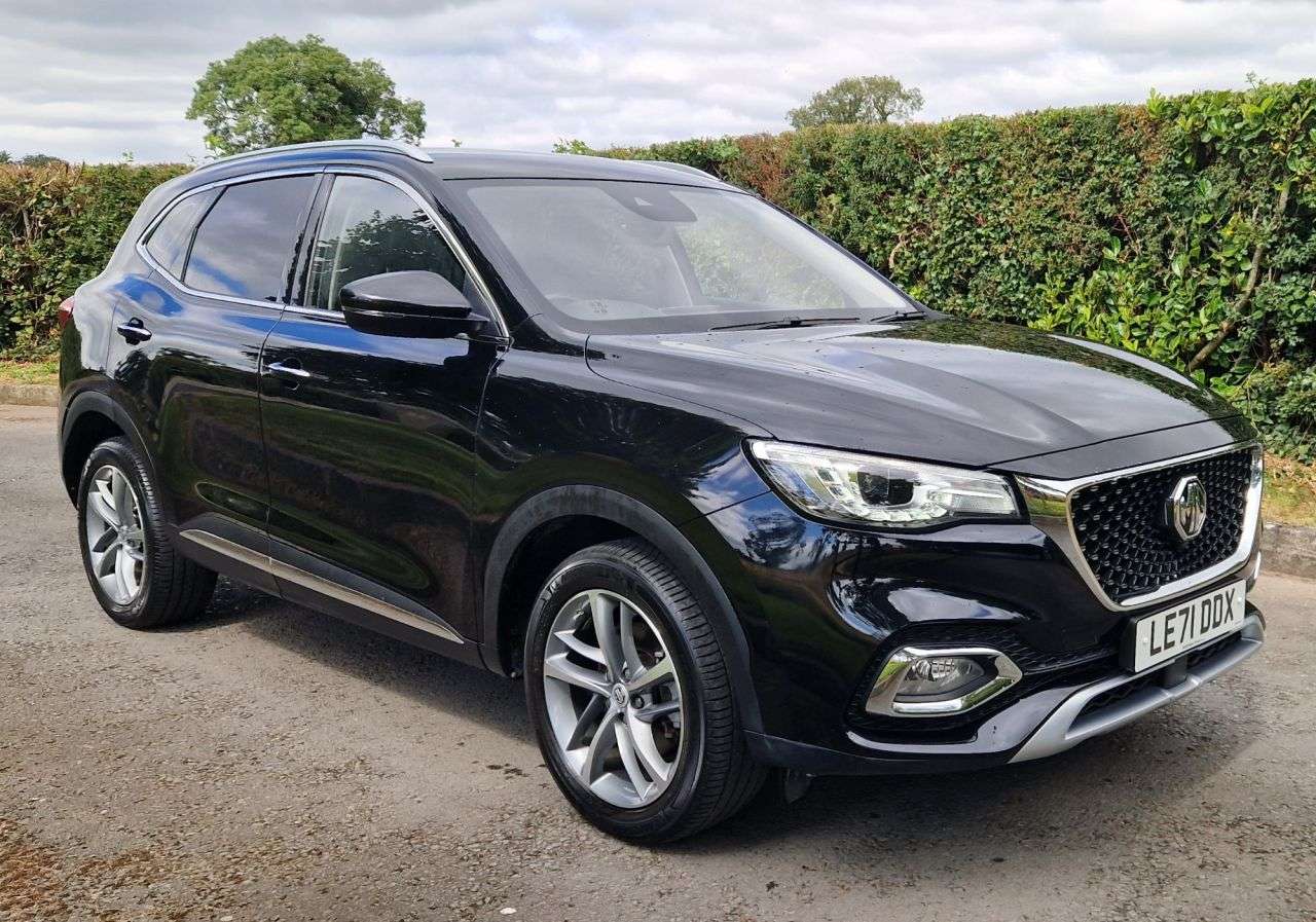 A 2022 MG MG HS 1.5 T-GDI Excite SUV 5dr Petrol Manual Euro 6 (s/s) (162 ps) A 2022 MG MG HS 1.5 T-GDI Excite SUV 5dr Petrol Manual Euro 6 (s/s) (162 ps)