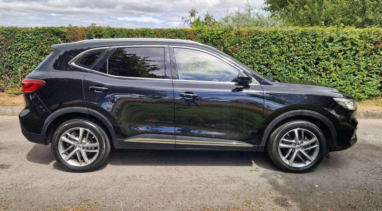 2022 MG MG HS 2022 MG MG HS