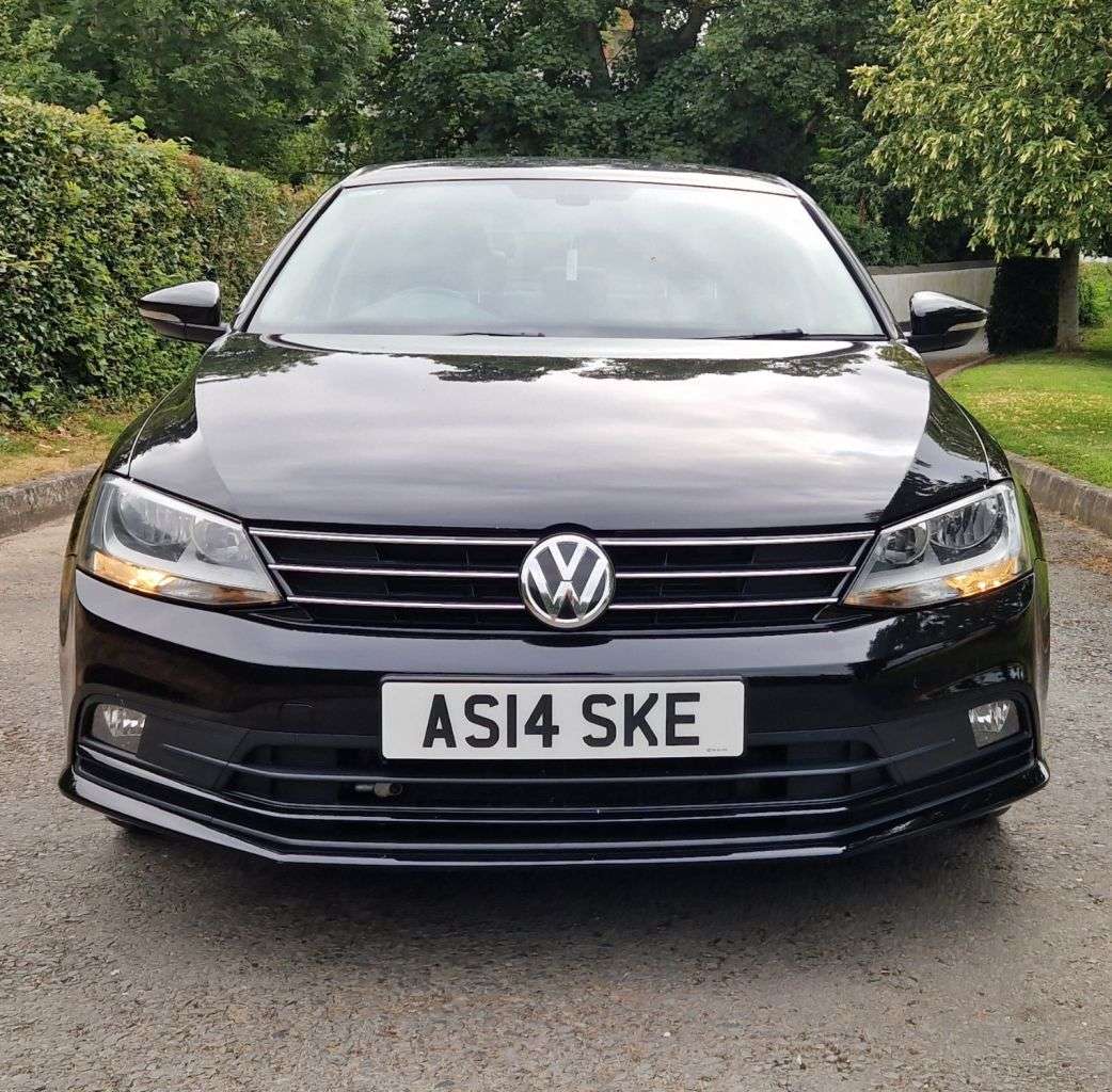 A 2016 VOLKSWAGEN JETTA 2.0 TDI BlueMotion Tech GT Saloon 4dr Diesel Manual Euro 6 (s/s) (150 ps) A 2016 VOLKSWAGEN JETTA 2.0 TDI BlueMotion Tech GT Saloon 4dr Diesel Manual Euro 6 (s/s) (150 ps)