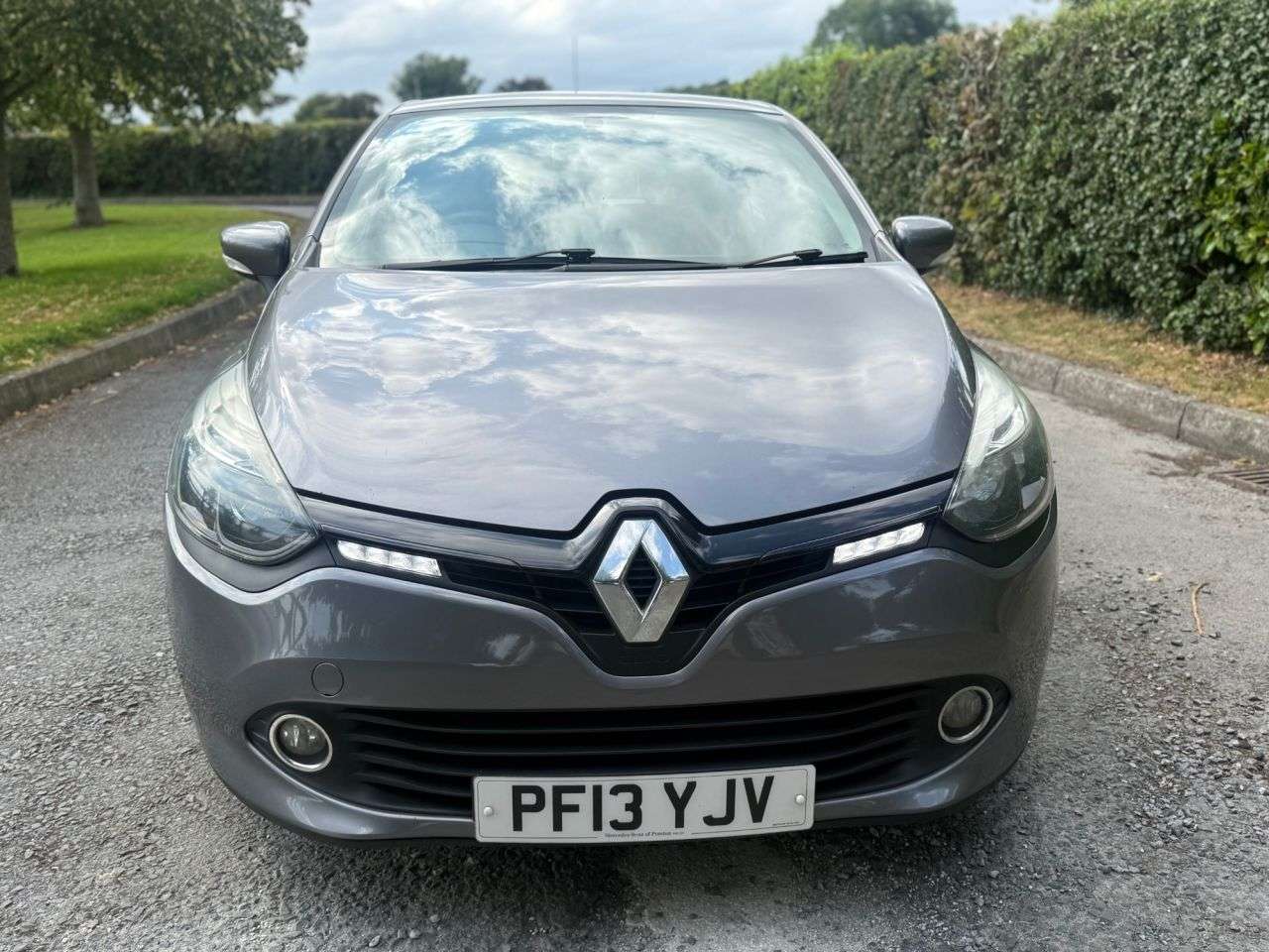 2013 RENAULT CLIO 2013 RENAULT CLIO