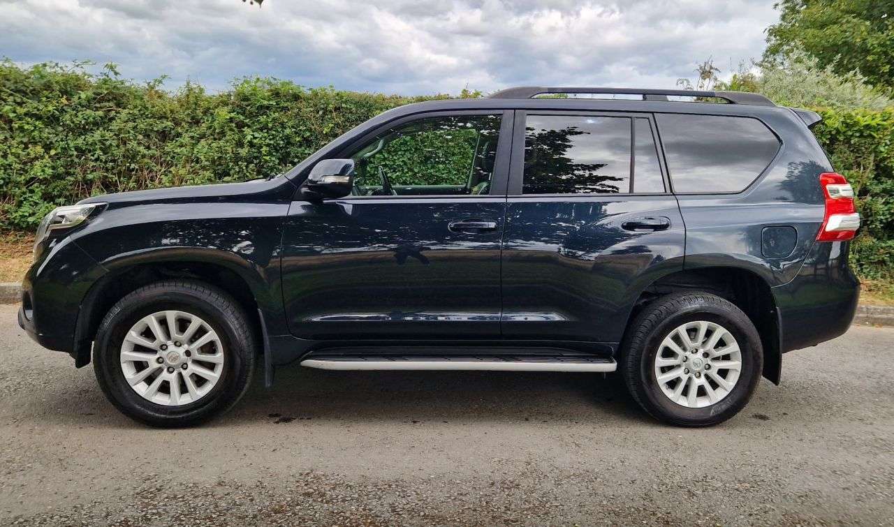 2016 TOYOTA LAND CRUISER 2016 TOYOTA LAND CRUISER