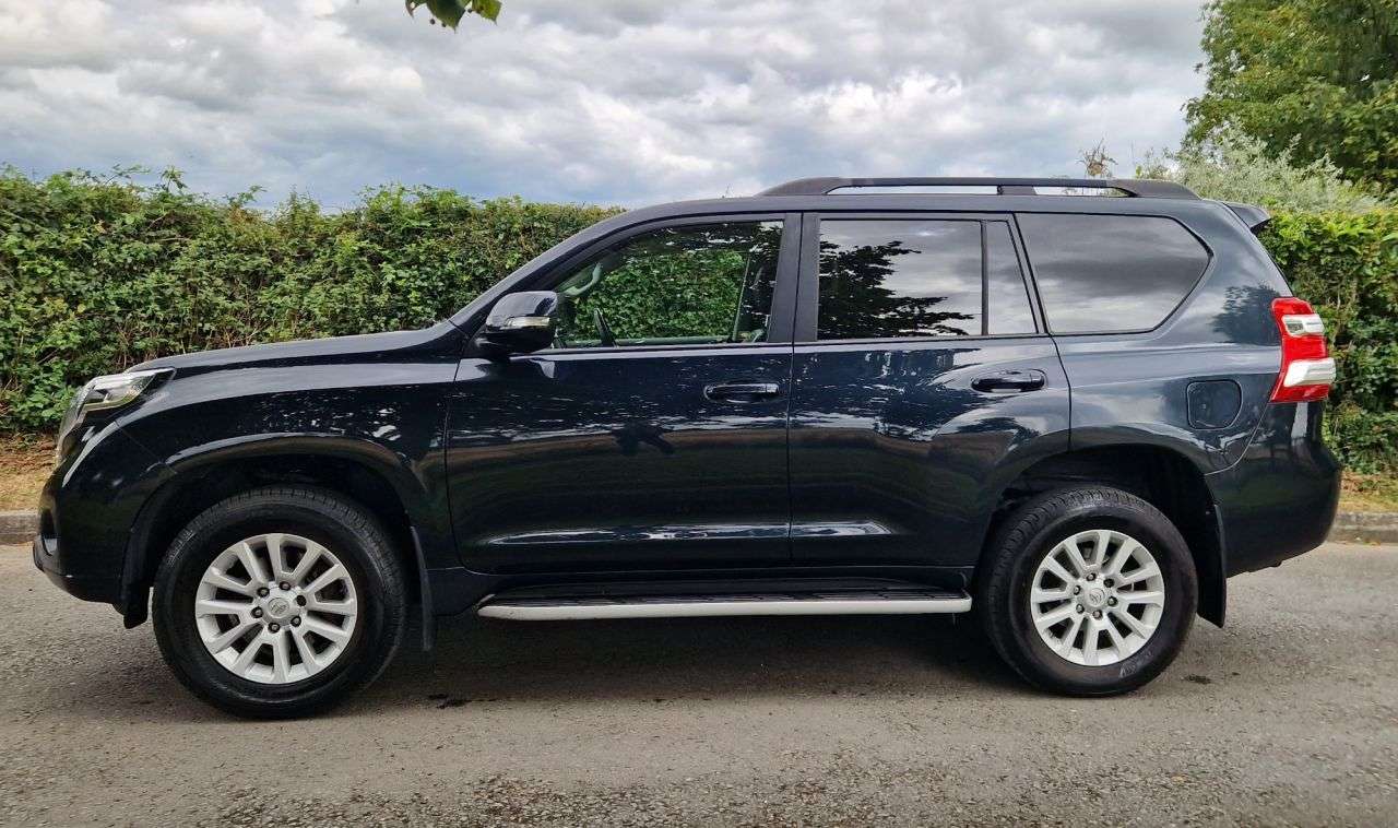 2016 TOYOTA LAND CRUISER 2016 TOYOTA LAND CRUISER