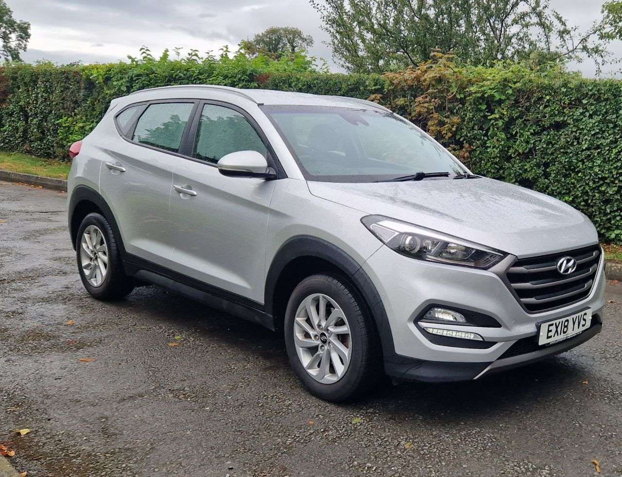 A 2018 HYUNDAI TUCSON 1.7 CRDi Blue Drive SE SUV 5dr Diesel Manual Euro 6 (s/s) (116 ps) A 2018 HYUNDAI TUCSON 1.7 CRDi Blue Drive SE SUV 5dr Diesel Manual Euro 6 (s/s) (116 ps)