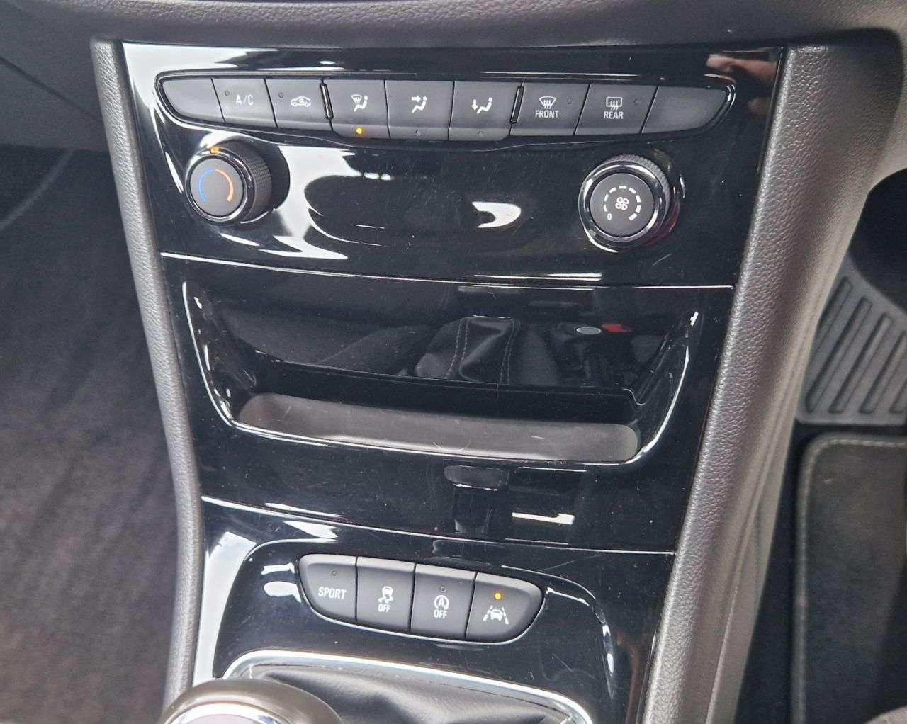 2018 VAUXHALL ASTRA 2018 VAUXHALL ASTRA