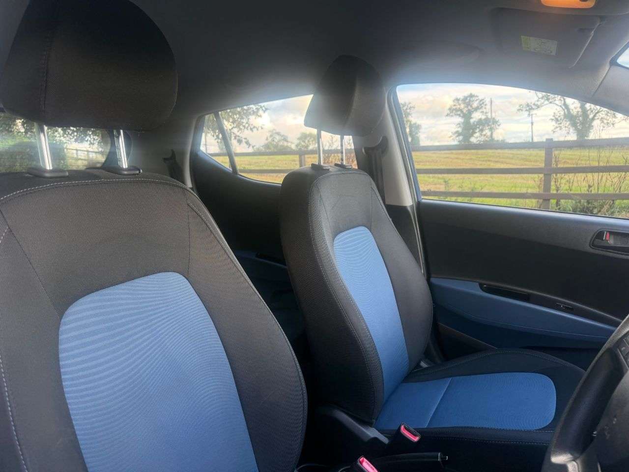 2016 HYUNDAI I10 2016 HYUNDAI I10