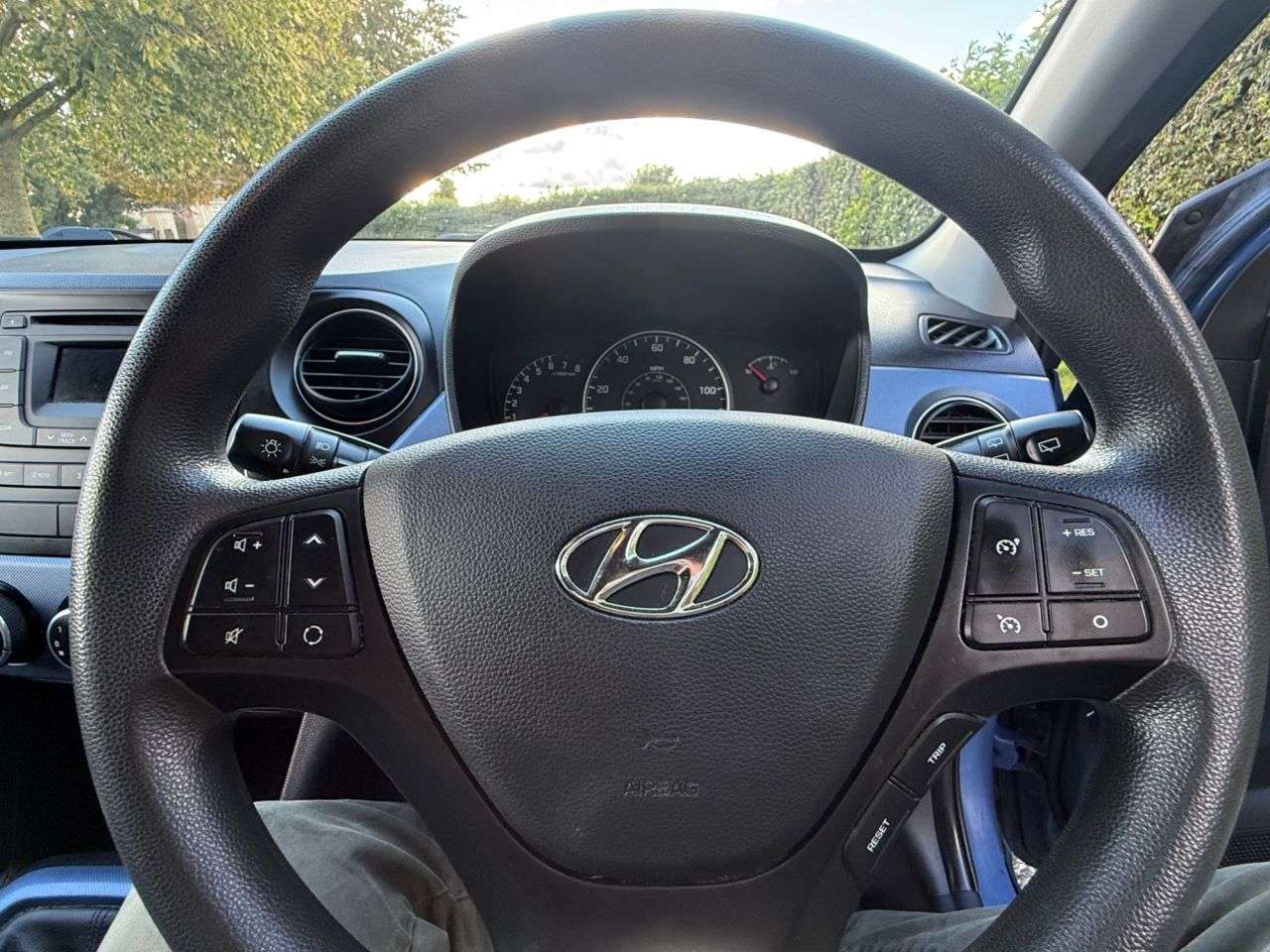 2016 HYUNDAI I10 2016 HYUNDAI I10