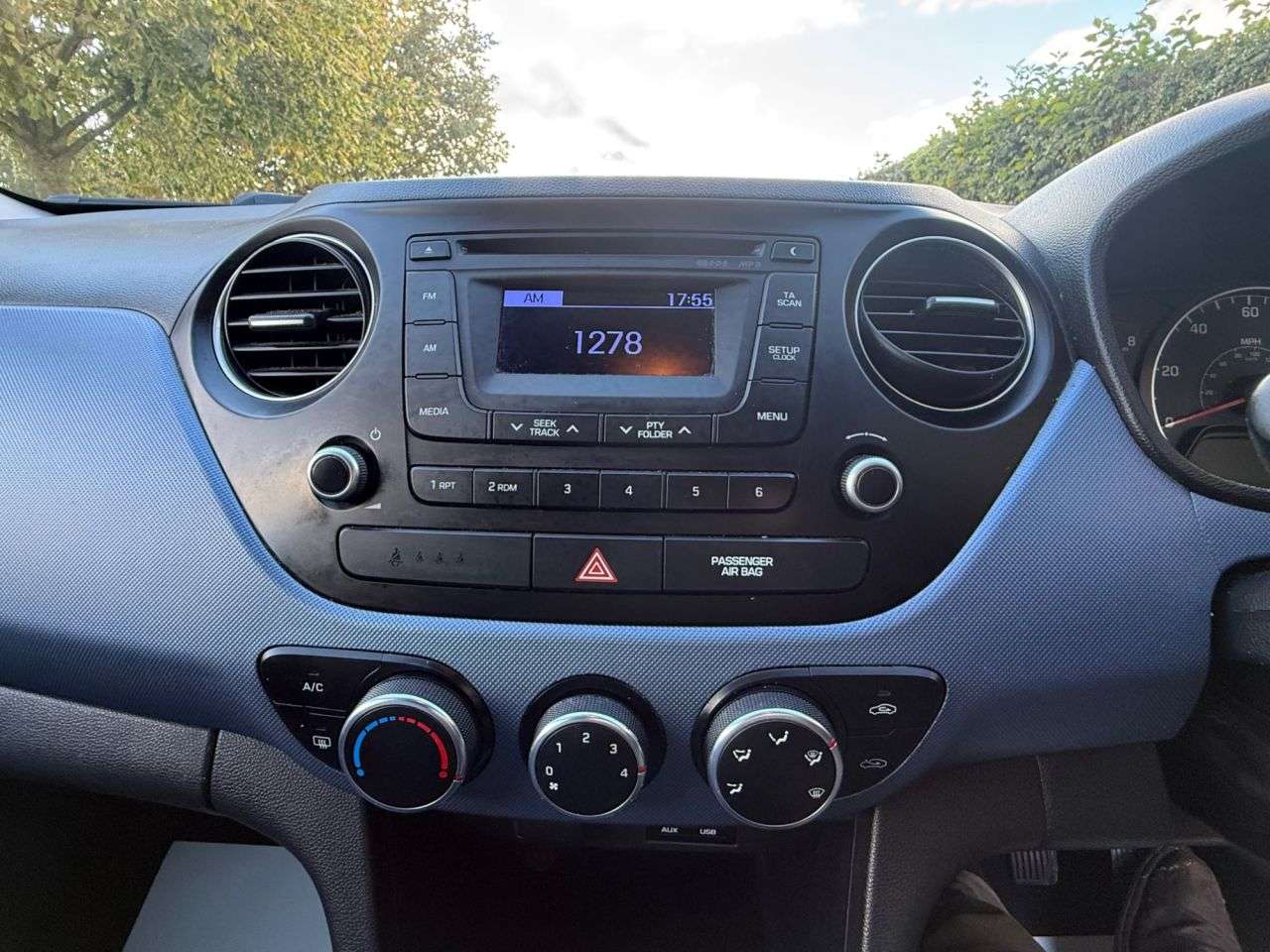 2016 HYUNDAI I10 2016 HYUNDAI I10