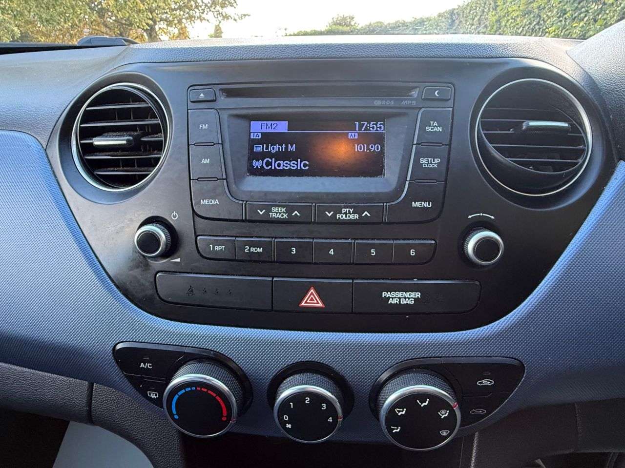 2016 HYUNDAI I10 2016 HYUNDAI I10