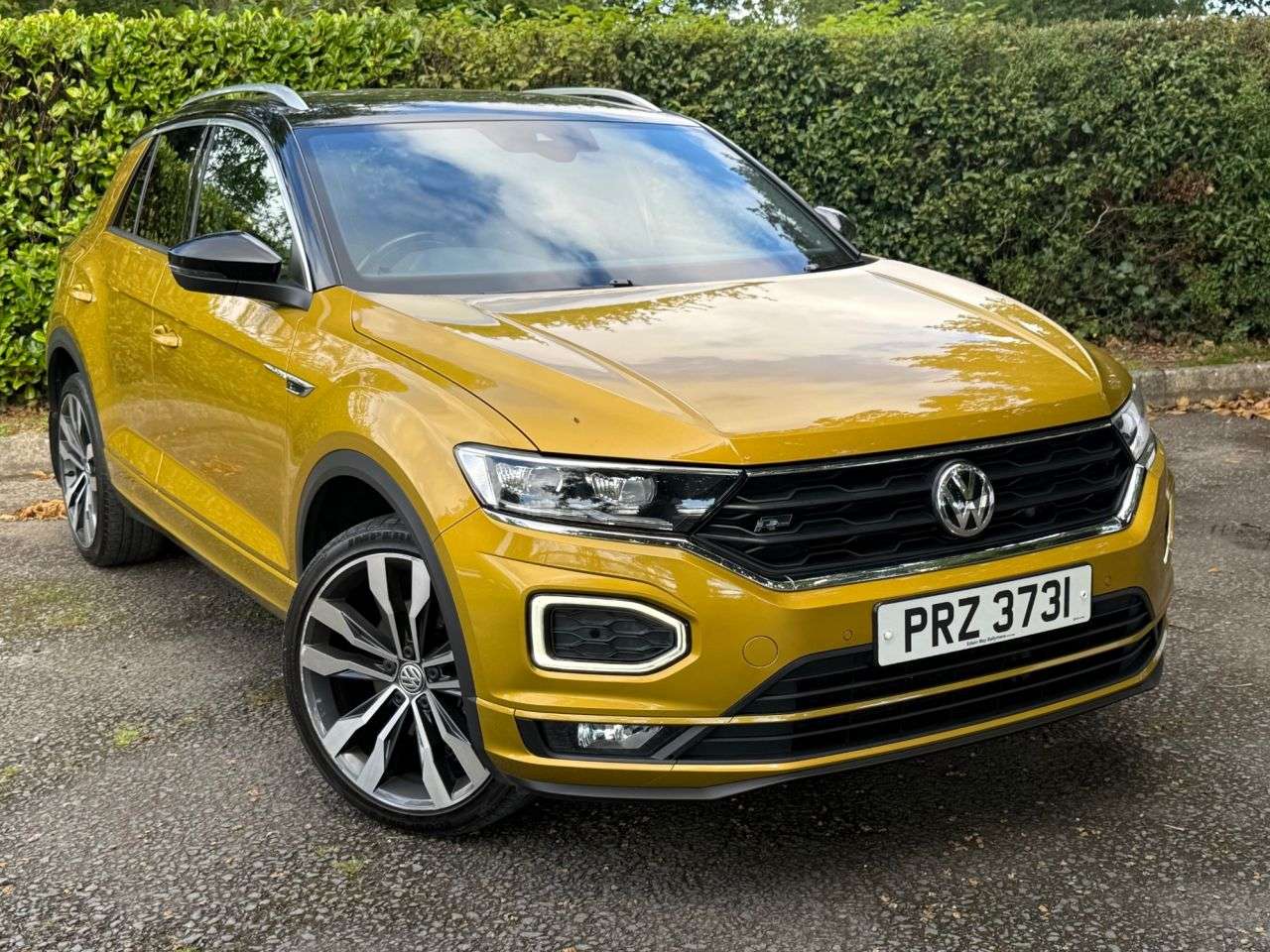 A 2019 VOLKSWAGEN T-ROC 1.5 TSI GPF EVO R-Line SUV 5dr Petrol Manual Euro 6 (s/s) (150 ps) A 2019 VOLKSWAGEN T-ROC 1.5 TSI GPF EVO R-Line SUV 5dr Petrol Manual Euro 6 (s/s) (150 ps)
