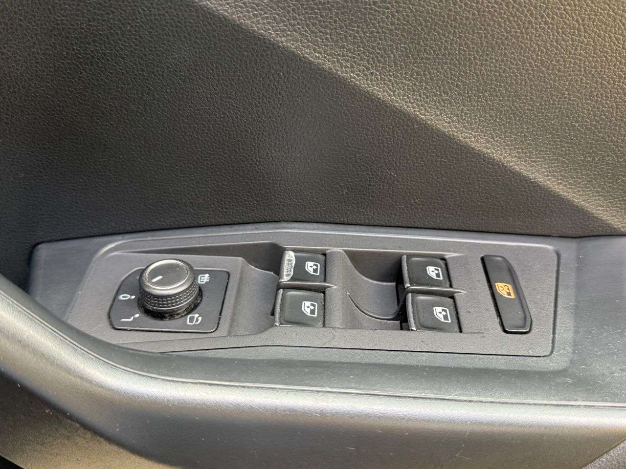 2019 VOLKSWAGEN T-ROC 2019 VOLKSWAGEN T-ROC