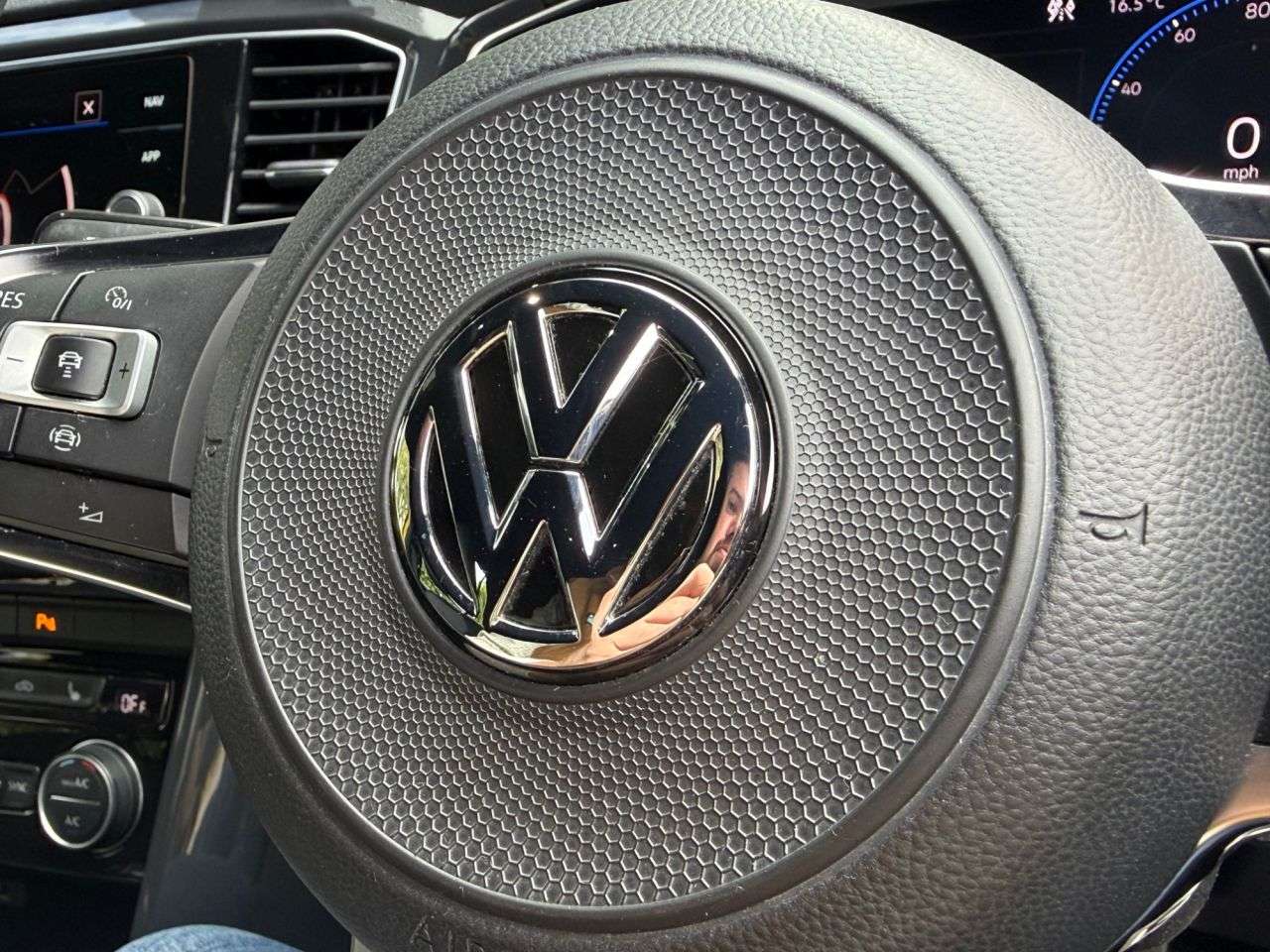 2019 VOLKSWAGEN T-ROC 2019 VOLKSWAGEN T-ROC