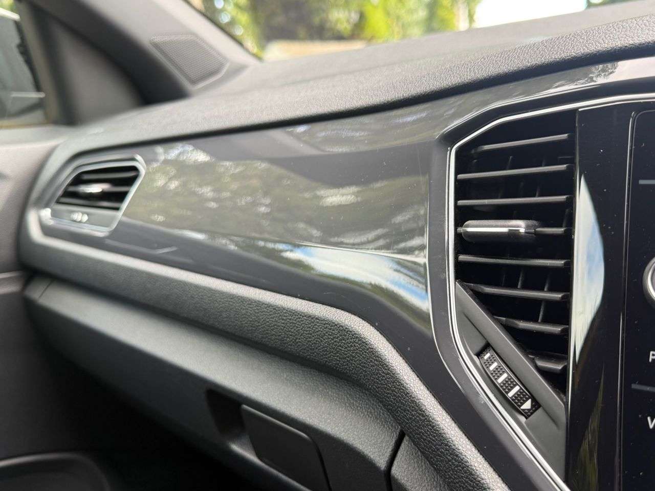 2019 VOLKSWAGEN T-ROC 2019 VOLKSWAGEN T-ROC
