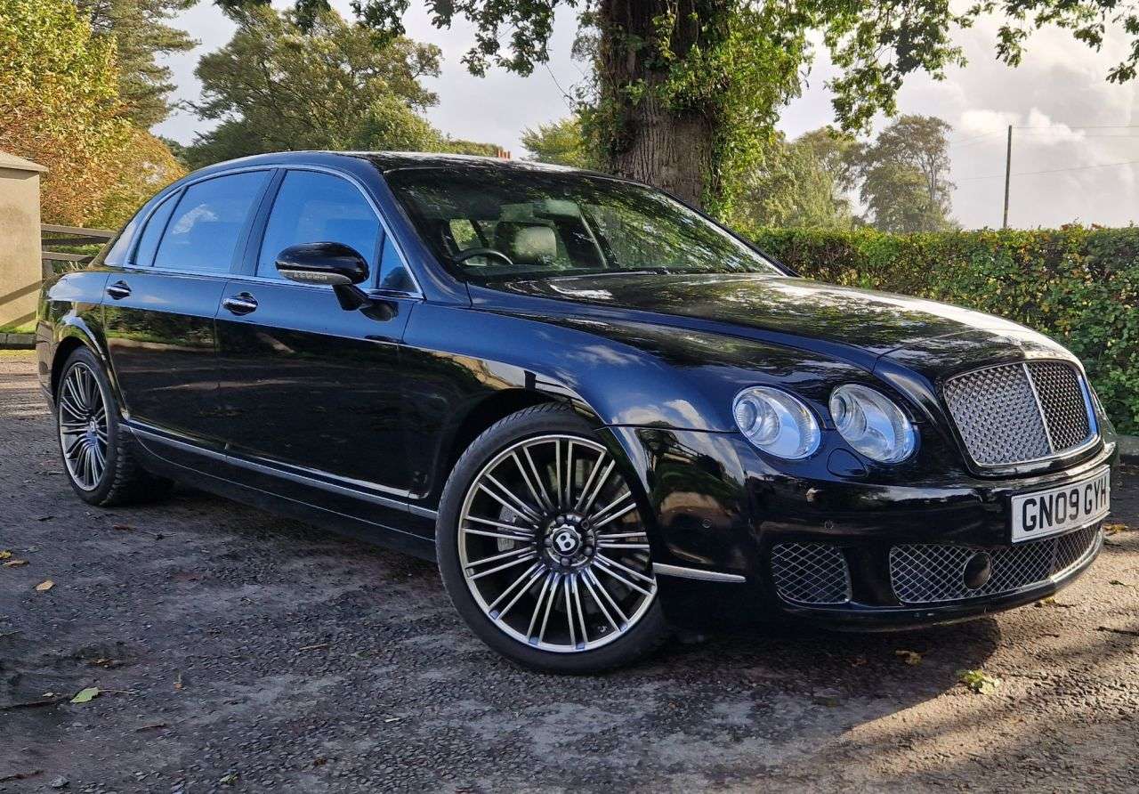 A 2009 BENTLEY CONTINENTAL 6.0 W12 Flying Spur Speed Saloon 4dr Petrol Auto 4WD Euro 4 (610 ps) A 2009 BENTLEY CONTINENTAL 6.0 W12 Flying Spur Speed Saloon 4dr Petrol Auto 4WD Euro 4 (610 ps)