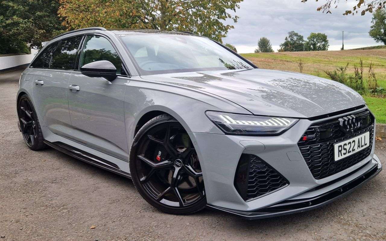 A 2022 AUDI RS6 AVANT 4.0 TFSI V8 Vorsprung Estate 5dr Petrol Tiptronic quattro Euro 6 (s/s) (600 A 2022 AUDI RS6 AVANT 4.0 TFSI V8 Vorsprung Estate 5dr Petrol Tiptronic quattro Euro 6 (s/s) (600