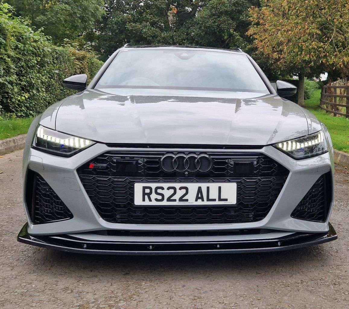 A 2022 AUDI RS6 AVANT 4.0 TFSI V8 Vorsprung Estate 5dr Petrol Tiptronic quattro Euro 6 (s/s) (600 A 2022 AUDI RS6 AVANT 4.0 TFSI V8 Vorsprung Estate 5dr Petrol Tiptronic quattro Euro 6 (s/s) (600