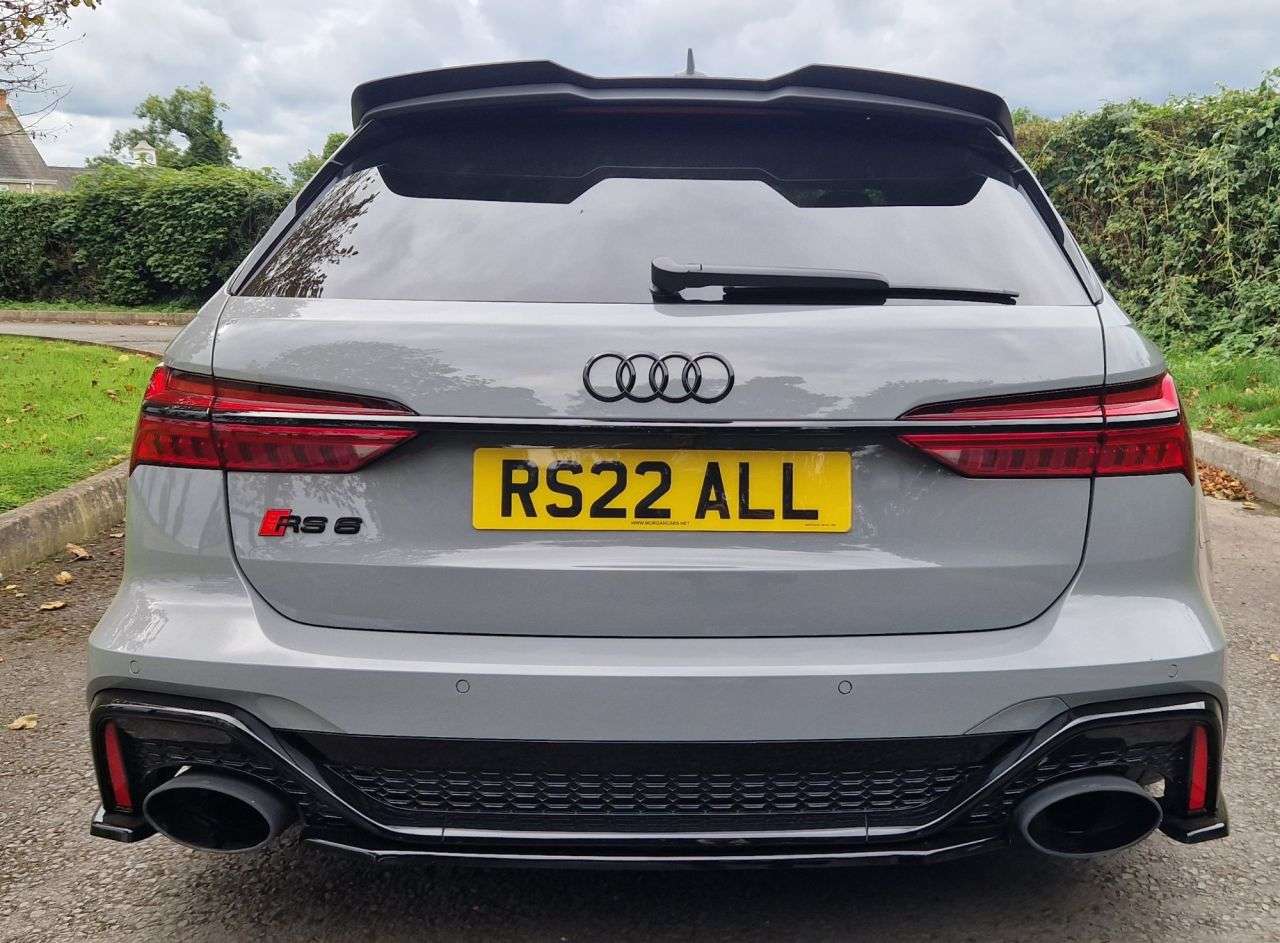 2022 AUDI RS6 AVANT 2022 AUDI RS6 AVANT