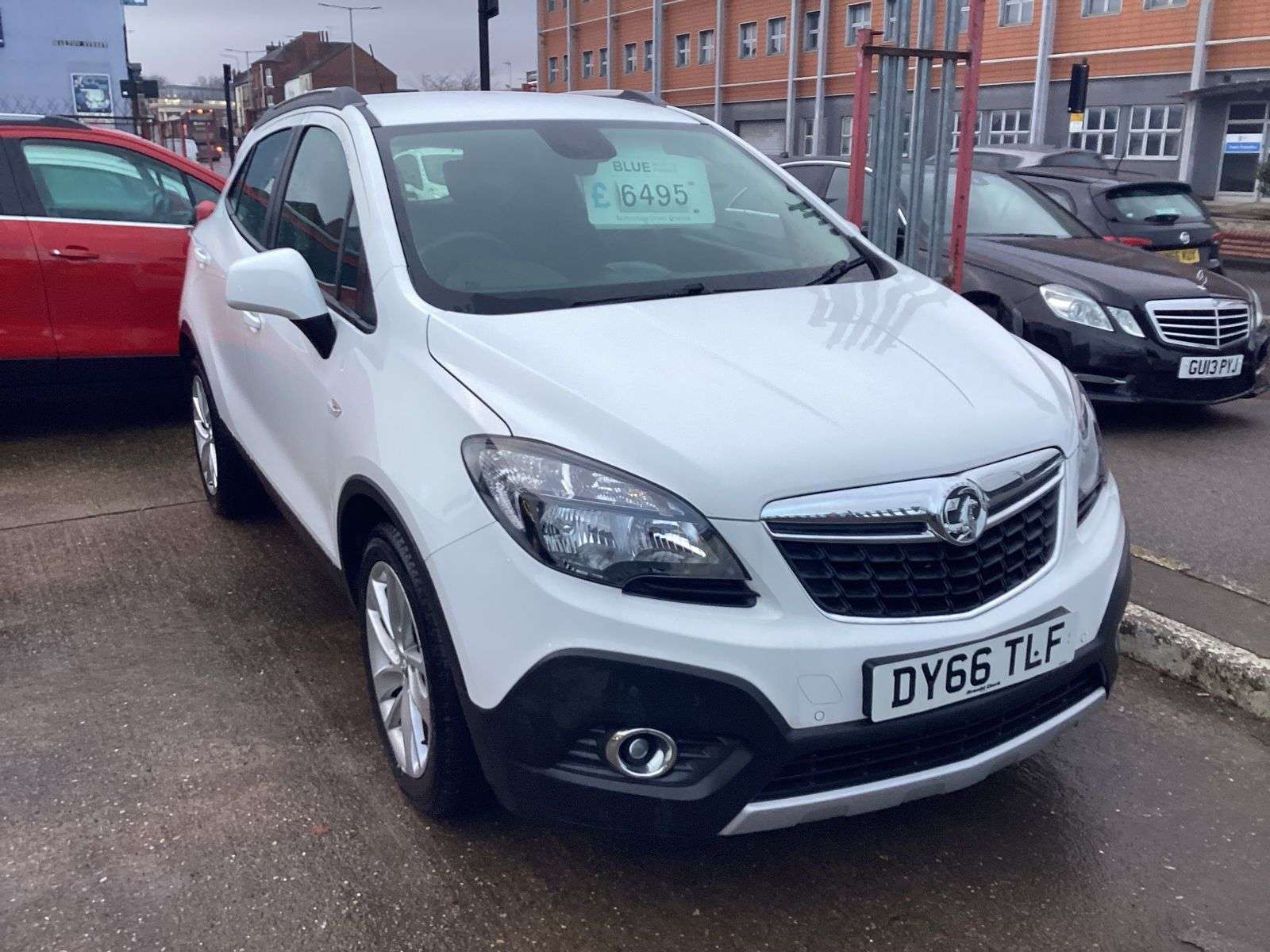 A 2016 VAUXHALL MOKKA 1.4i Turbo Exclusiv SUV 5dr Petrol Manual 2WD Euro 6 (s/s) (140 ps) A 2016 VAUXHALL MOKKA 1.4i Turbo Exclusiv SUV 5dr Petrol Manual 2WD Euro 6 (s/s) (140 ps)