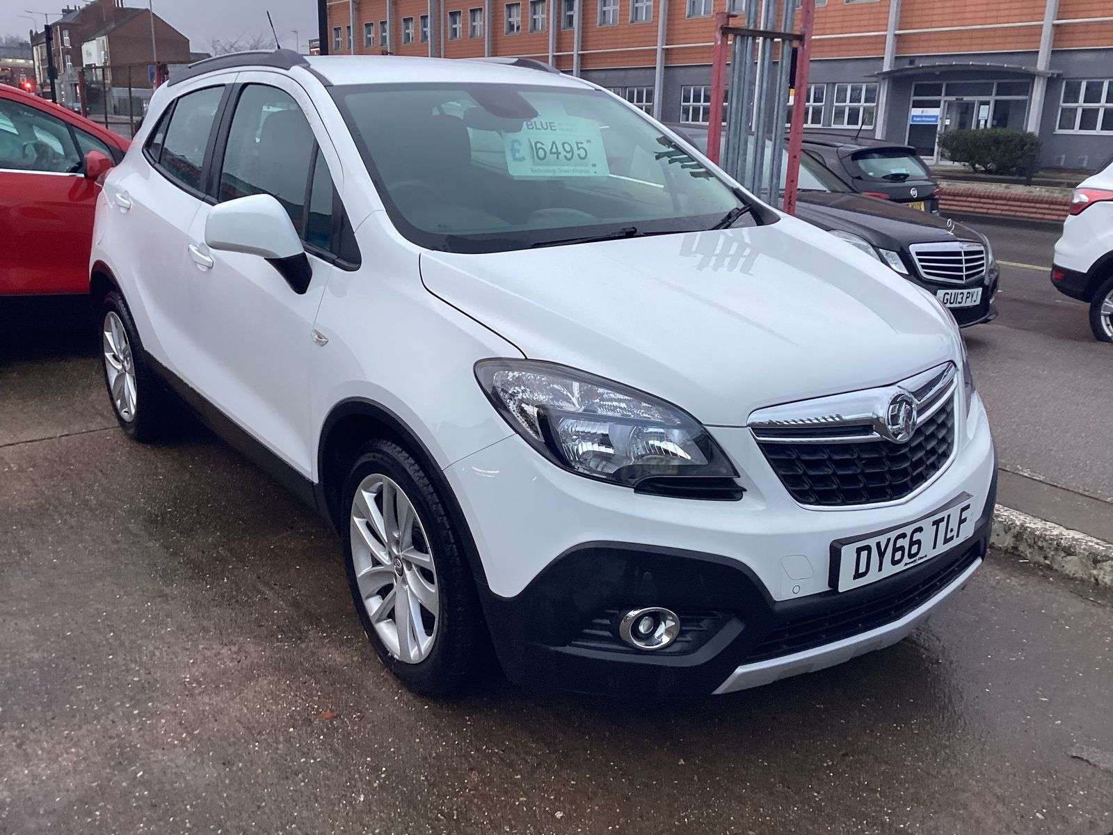 A 2016 VAUXHALL MOKKA 1.4i Turbo Exclusiv SUV 5dr Petrol Manual 2WD Euro 6 (s/s) (140 ps) A 2016 VAUXHALL MOKKA 1.4i Turbo Exclusiv SUV 5dr Petrol Manual 2WD Euro 6 (s/s) (140 ps)