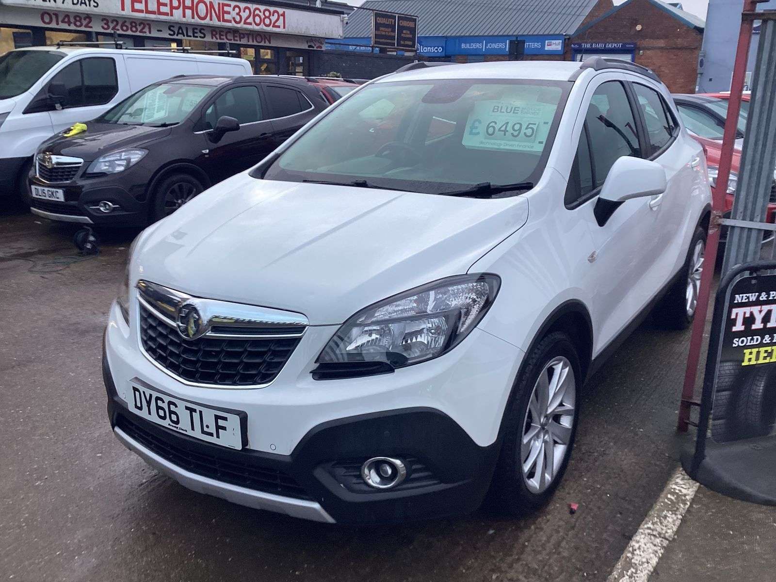 A 2016 VAUXHALL MOKKA 1.4i Turbo Exclusiv SUV 5dr Petrol Manual 2WD Euro 6 (s/s) (140 ps) A 2016 VAUXHALL MOKKA 1.4i Turbo Exclusiv SUV 5dr Petrol Manual 2WD Euro 6 (s/s) (140 ps)