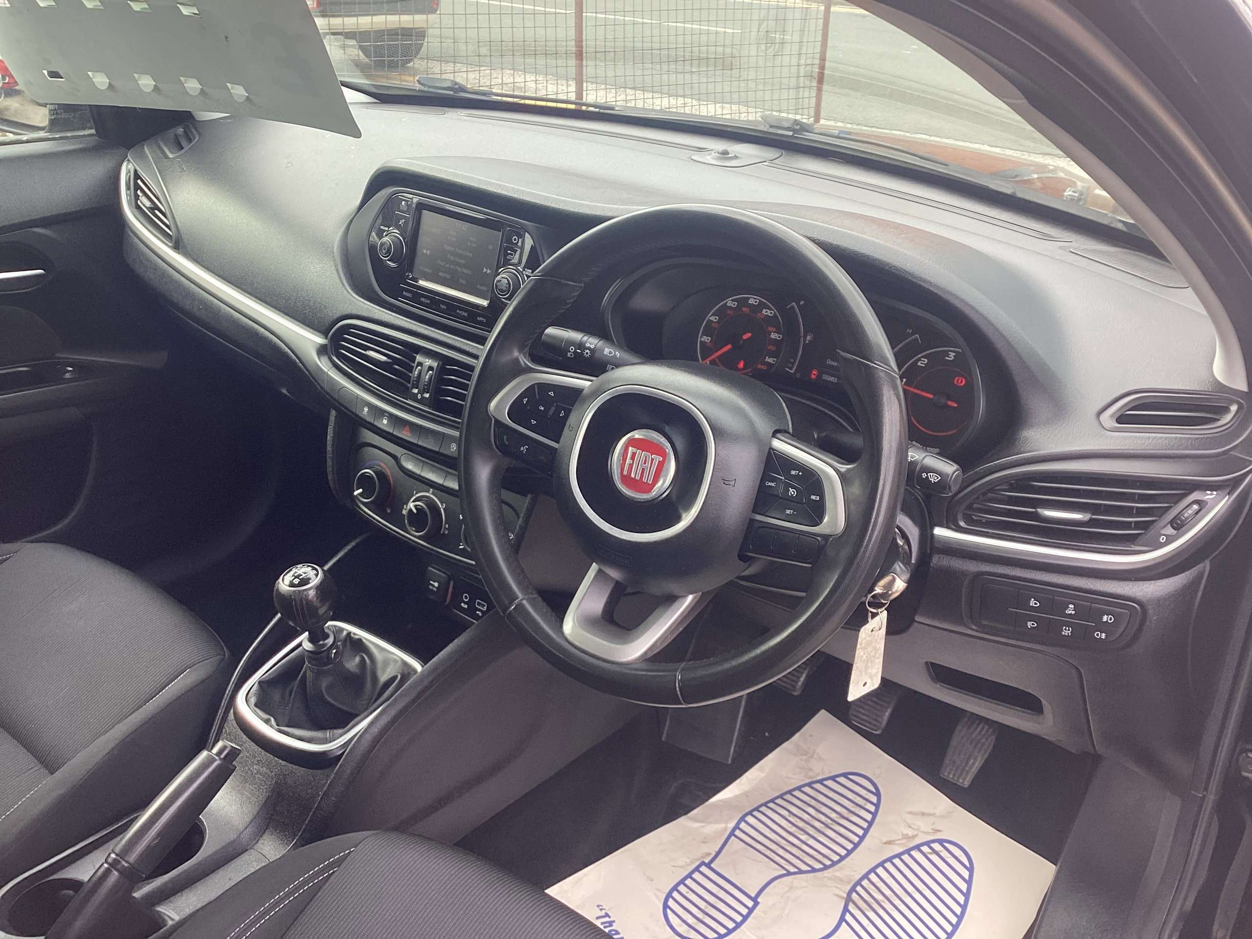 2016 FIAT TIPO 2016 FIAT TIPO