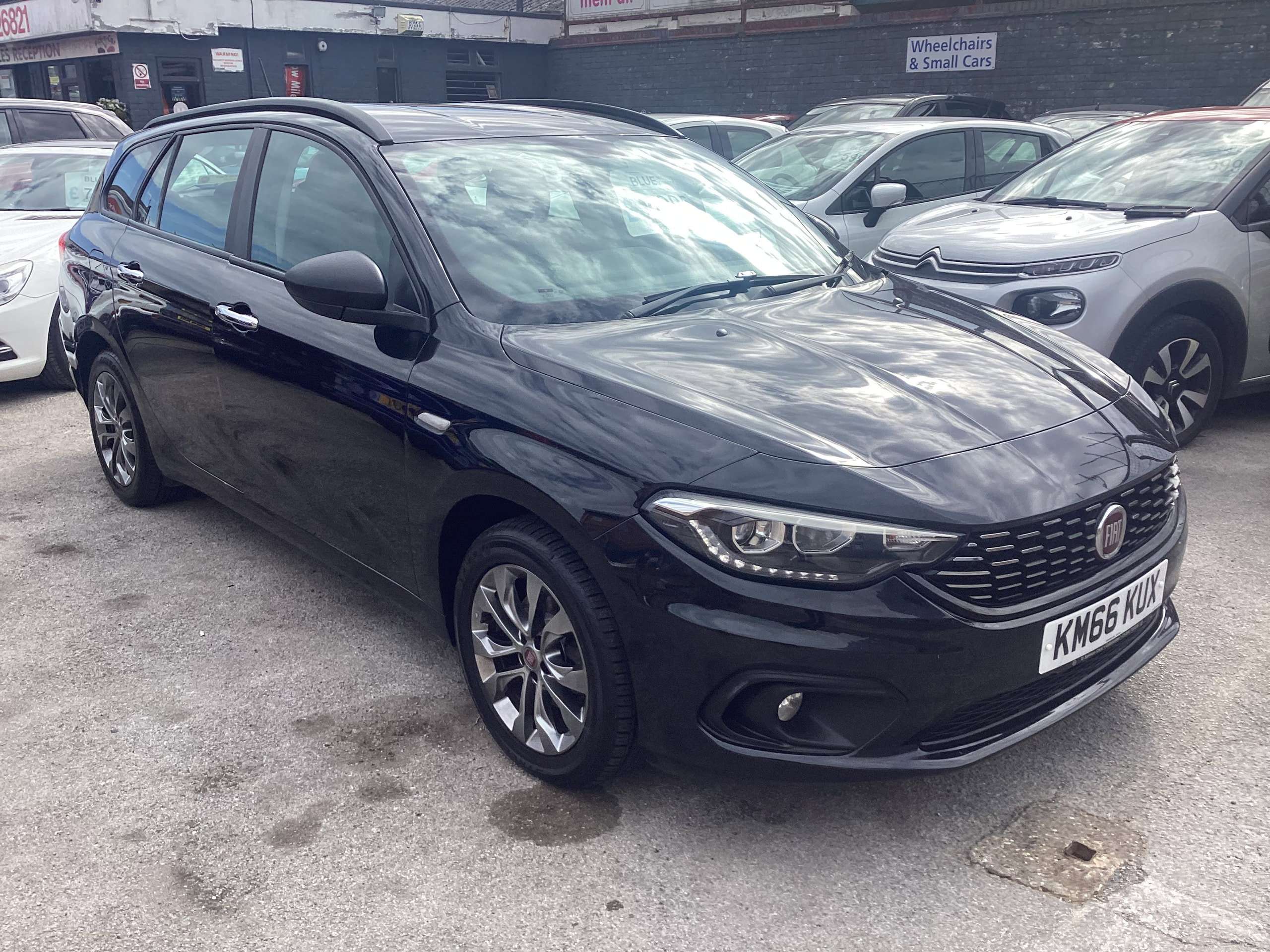 2016 FIAT TIPO 2016 FIAT TIPO