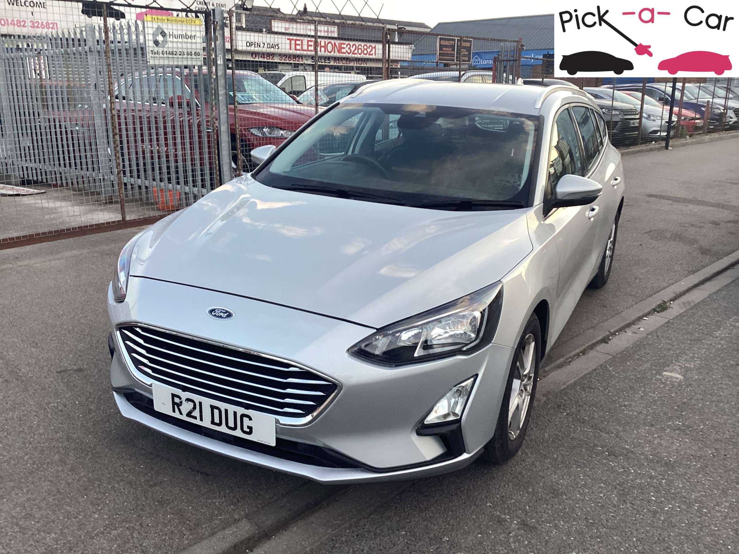 A 2020 FORD FOCUS 1.5 EcoBlue Zetec Estate 5dr Diesel Manual Euro 6 (s/s) (120 ps) A 2020 FORD FOCUS 1.5 EcoBlue Zetec Estate 5dr Diesel Manual Euro 6 (s/s) (120 ps)