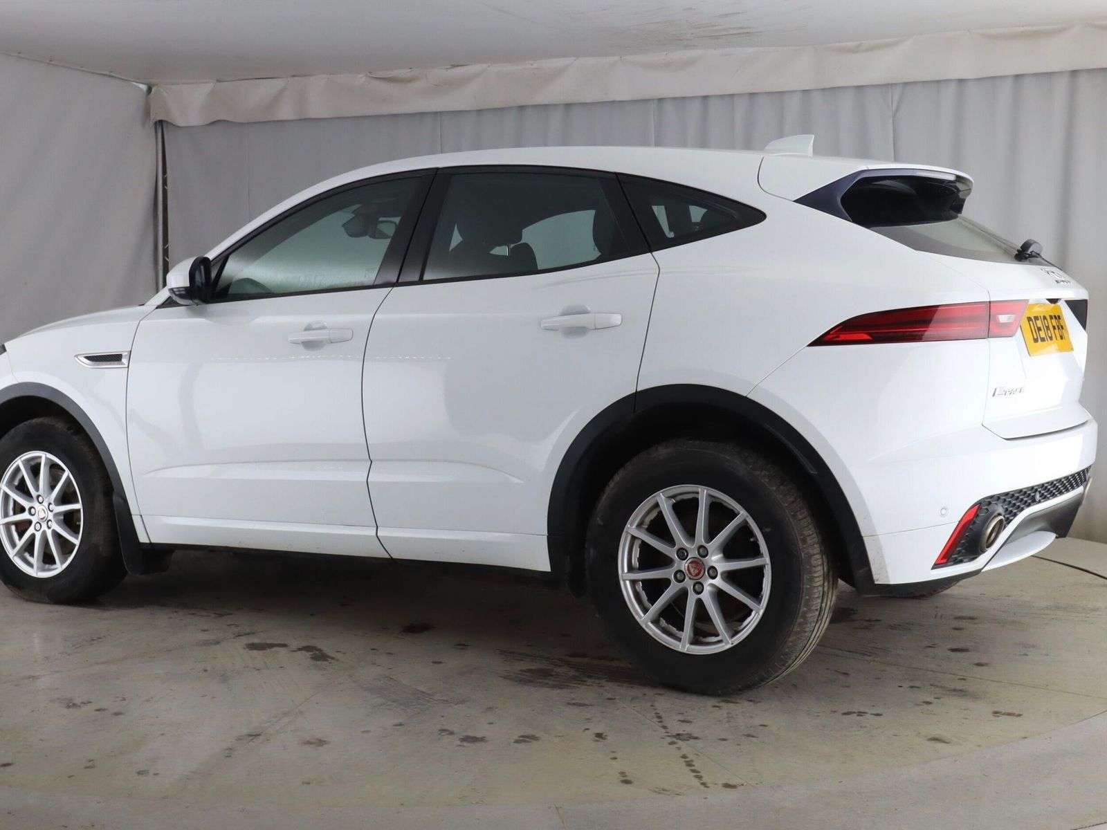 A 2018 JAGUAR E-PACE 2.0 D150 R-Dynamic SUV 5dr Diesel Manual Euro 6 (s/s) (150 ps) A 2018 JAGUAR E-PACE 2.0 D150 R-Dynamic SUV 5dr Diesel Manual Euro 6 (s/s) (150 ps)