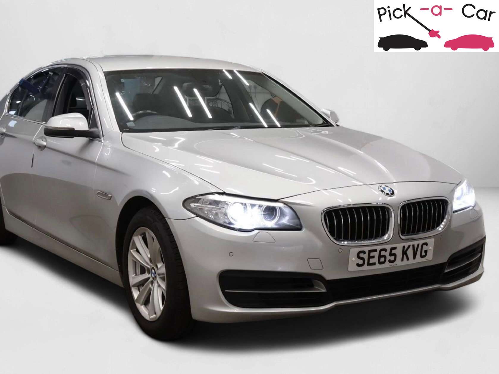 A 2015 BMW 5 SERIES 2.0 520d SE Saloon 4dr Diesel Auto Euro 6 (s/s) (190 ps) A 2015 BMW 5 SERIES 2.0 520d SE Saloon 4dr Diesel Auto Euro 6 (s/s) (190 ps)