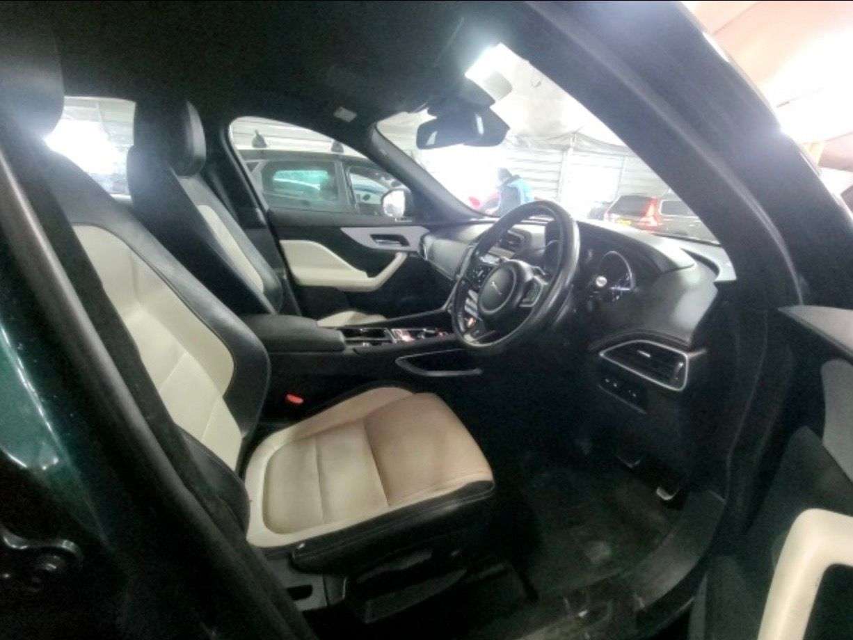 2016 JAGUAR F-PACE 2016 JAGUAR F-PACE