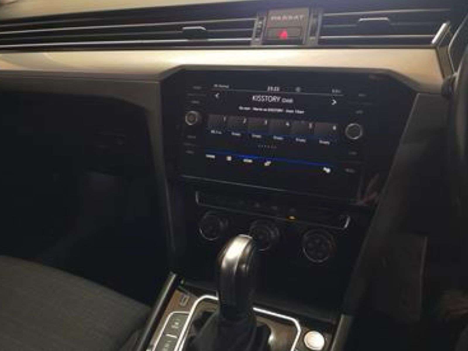 2021 VOLKSWAGEN PASSAT 2021 VOLKSWAGEN PASSAT