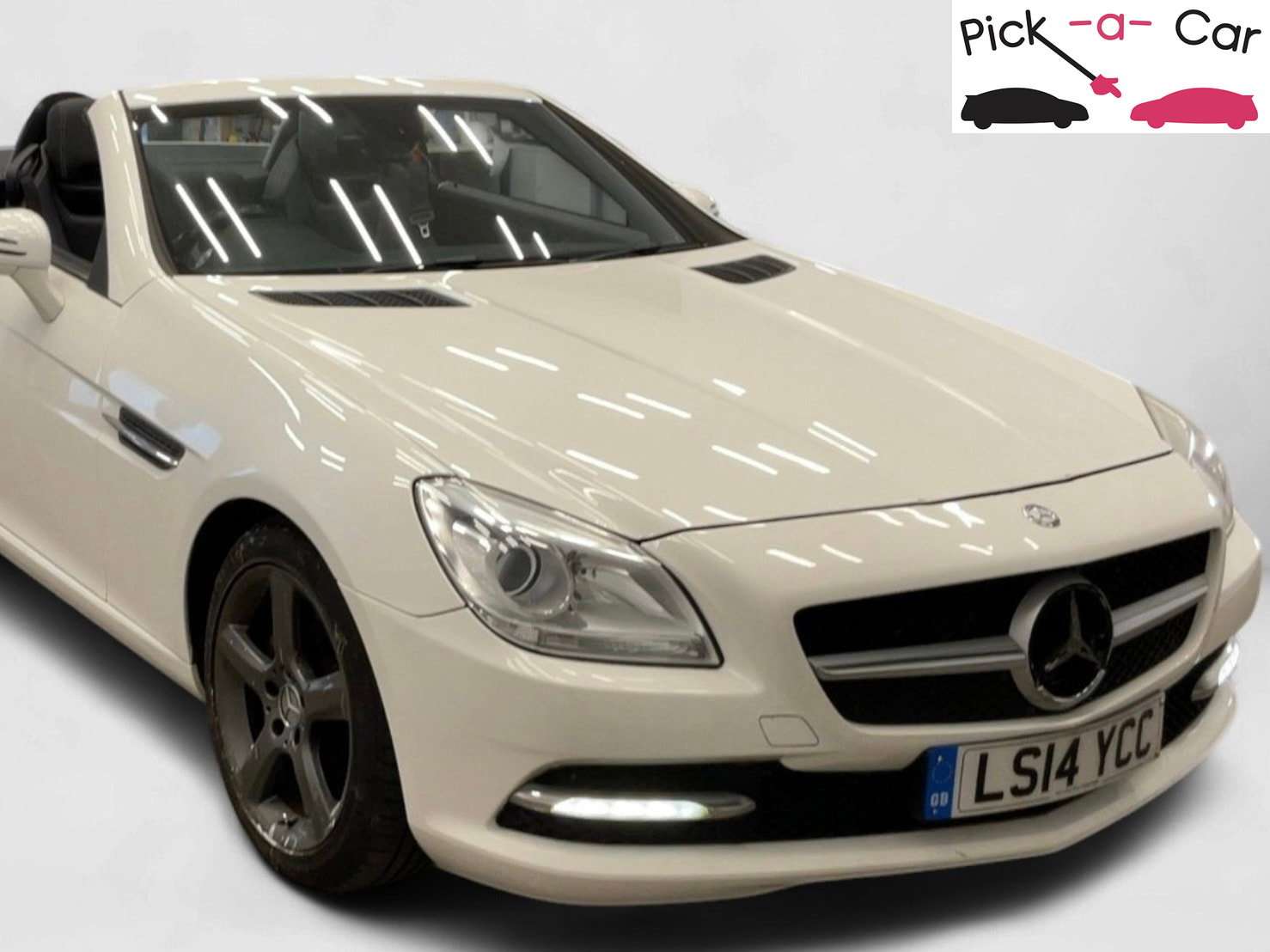 A 2014 MERCEDES-BENZ SLK 2.1 SLK250 CDI Convertible 2dr Diesel G-Tronic+ Euro 5 (s/s) (204 ps) A 2014 MERCEDES-BENZ SLK 2.1 SLK250 CDI Convertible 2dr Diesel G-Tronic+ Euro 5 (s/s) (204 ps)
