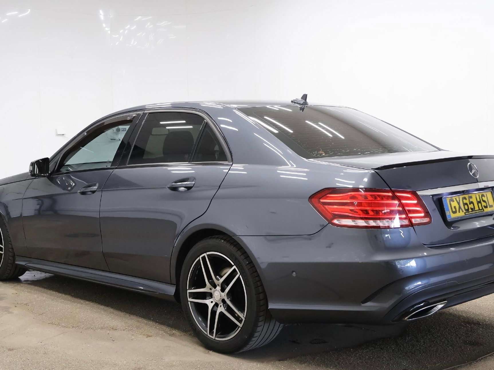 A 2015 MERCEDES-BENZ E CLASS 2.1 E220 BlueTEC AMG Night Edition Saloon 4dr Diesel G-Tronic+ Euro 6 (s/s) (177 ps) A 2015 MERCEDES-BENZ E CLASS 2.1 E220 BlueTEC AMG Night Edition Saloon 4dr Diesel G-Tronic+ Euro 6 (s/s) (177 ps)