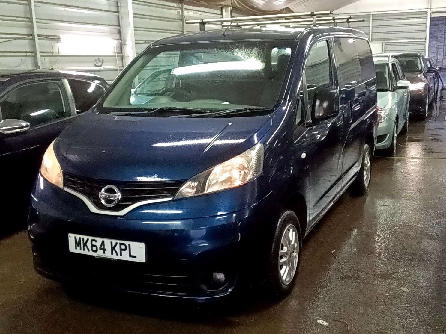 A 2014 NISSAN NV200 1.5 dCi Acenta MPV Double Cab 5dr Diesel Manual Euro 5 (5 Seat) (90 ps) A 2014 NISSAN NV200 1.5 dCi Acenta MPV Double Cab 5dr Diesel Manual Euro 5 (5 Seat) (90 ps)