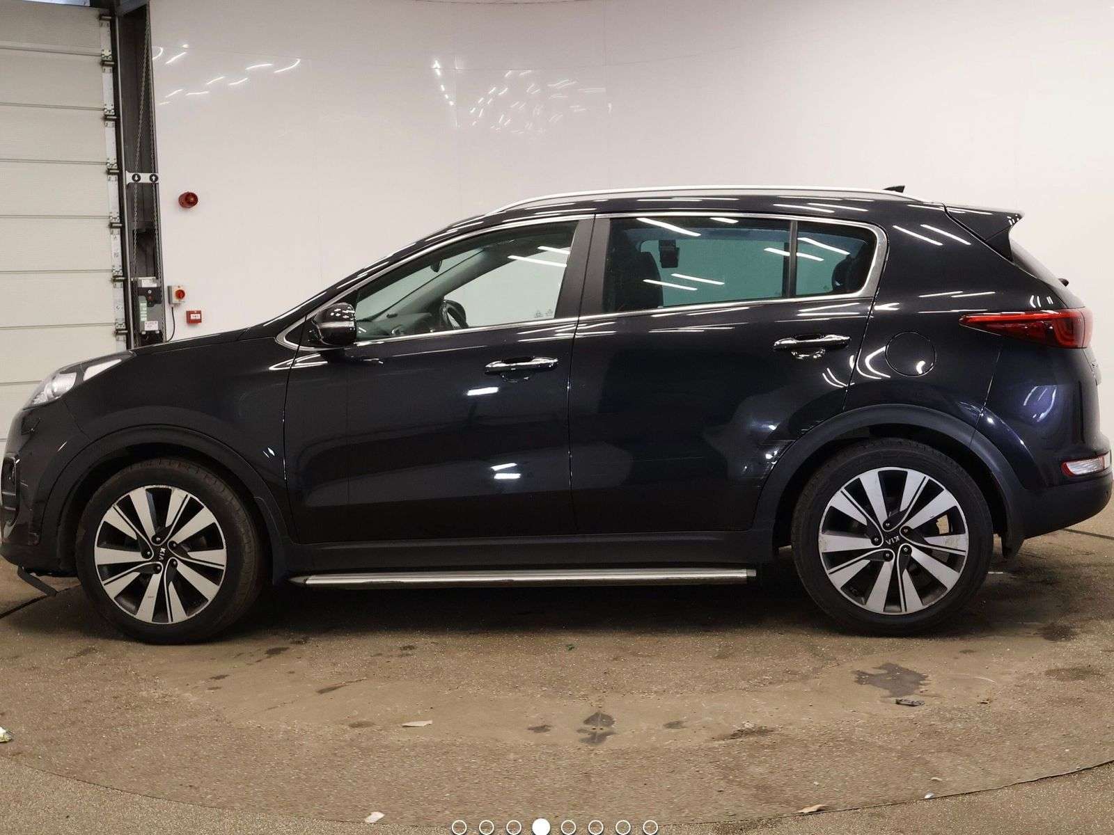 A 2016 KIA SPORTAGE 1.7 CRDi 4 SUV 5dr Diesel Manual Euro 6 (s/s) (114 bhp) A 2016 KIA SPORTAGE 1.7 CRDi 4 SUV 5dr Diesel Manual Euro 6 (s/s) (114 bhp)