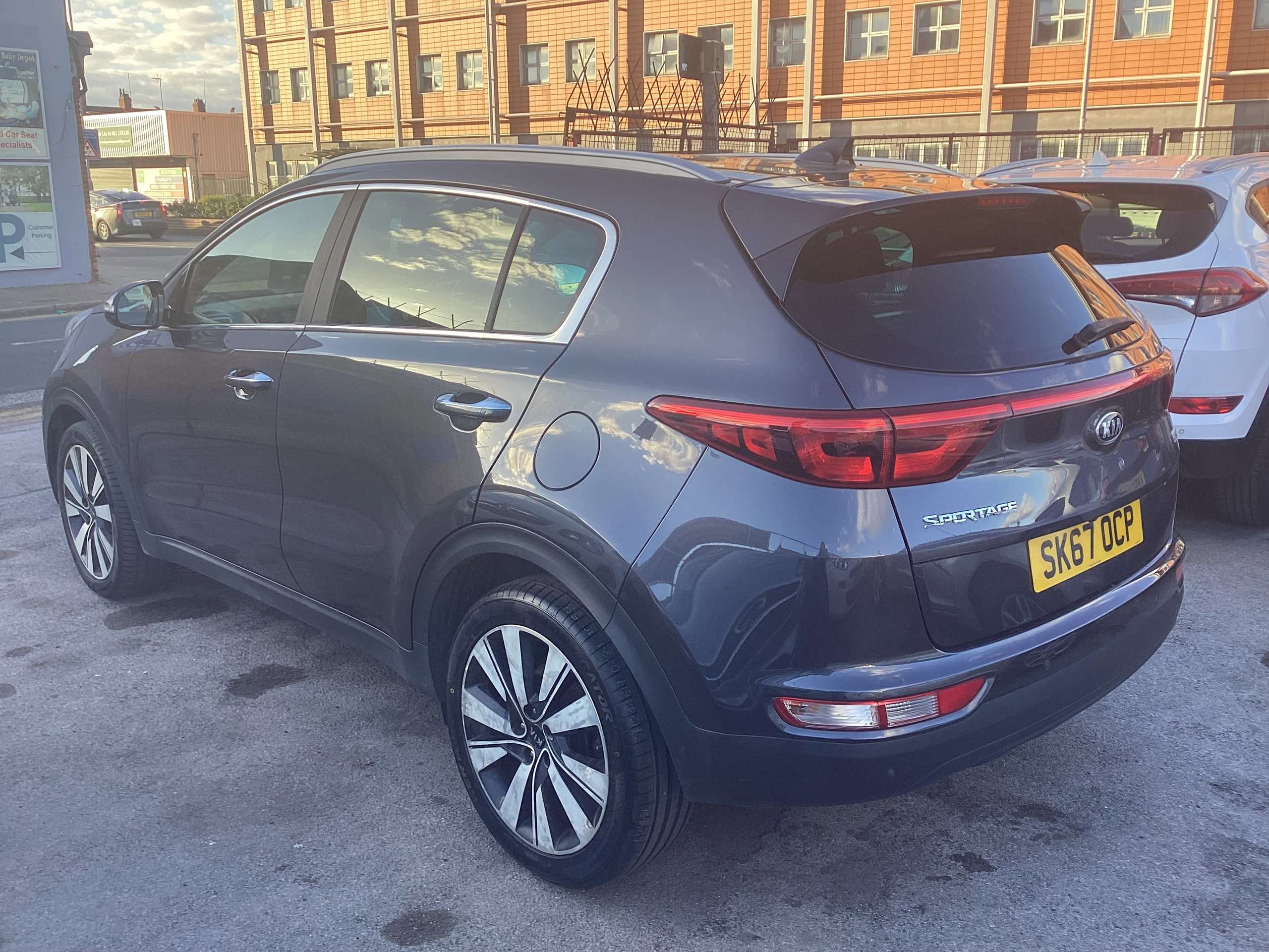 2017 KIA SPORTAGE 2017 KIA SPORTAGE