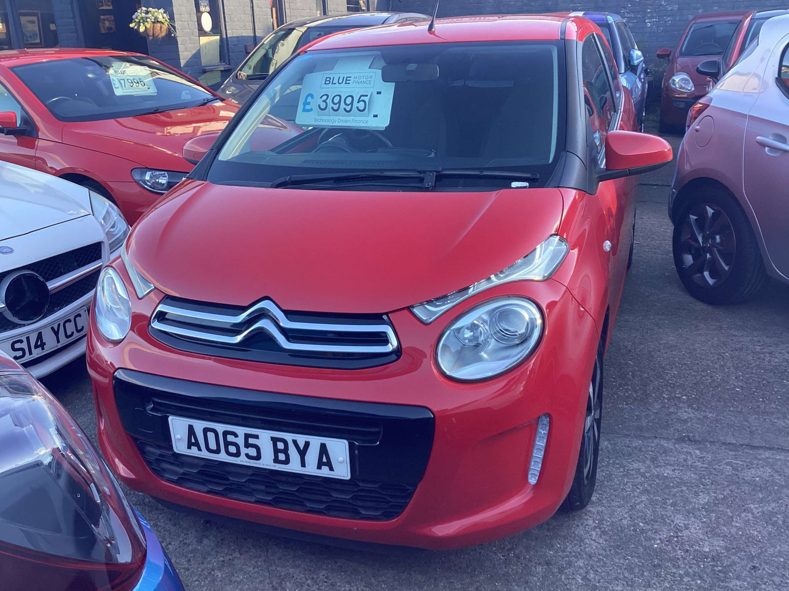 A 2015 CITROEN C1 1.0 VTi Flair Hatchback 3dr Petrol Manual Euro 5 (68 ps) A 2015 CITROEN C1 1.0 VTi Flair Hatchback 3dr Petrol Manual Euro 5 (68 ps)