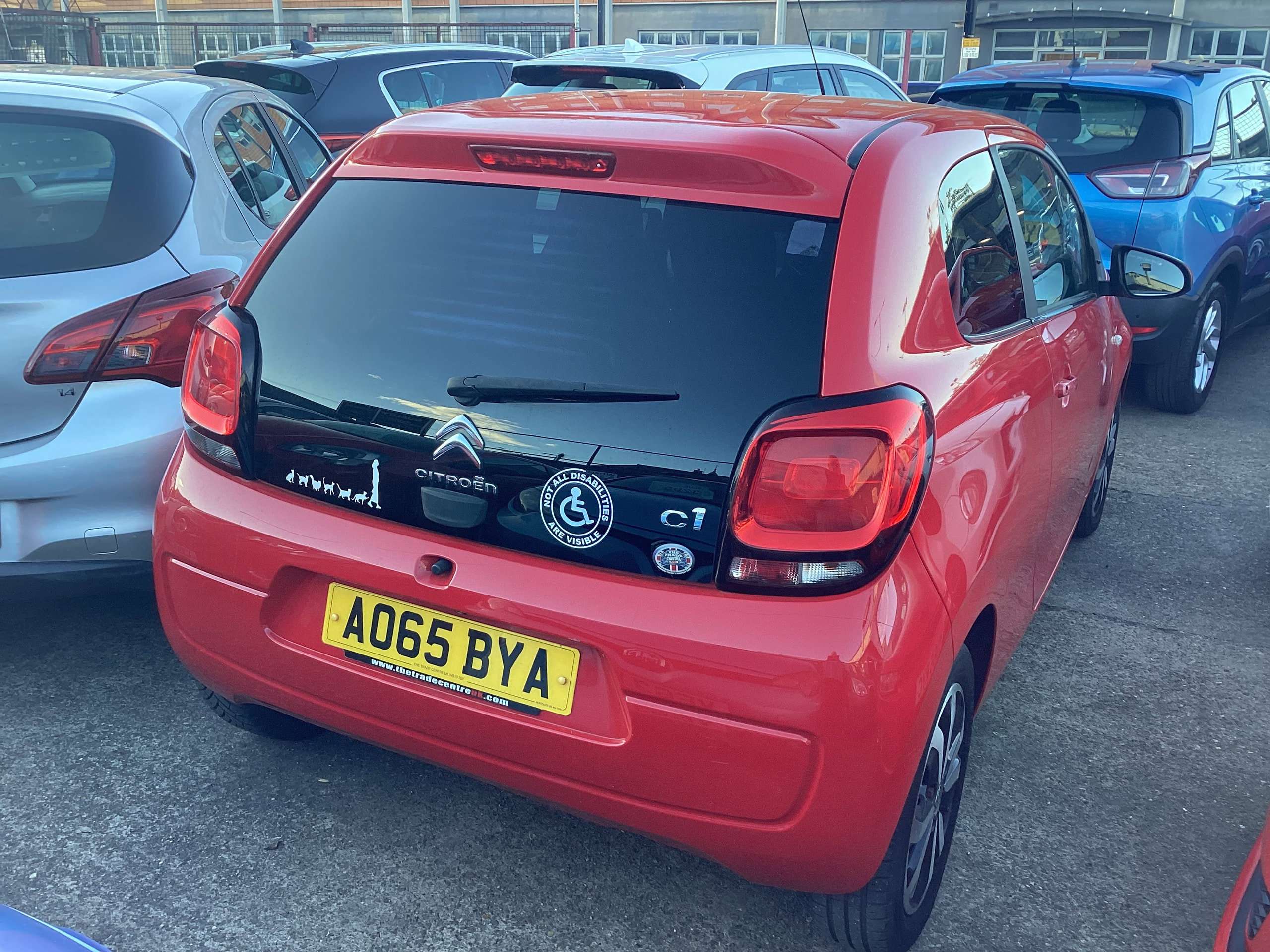 A 2015 CITROEN C1 1.0 VTi Flair Hatchback 3dr Petrol Manual Euro 5 (68 ps) A 2015 CITROEN C1 1.0 VTi Flair Hatchback 3dr Petrol Manual Euro 5 (68 ps)
