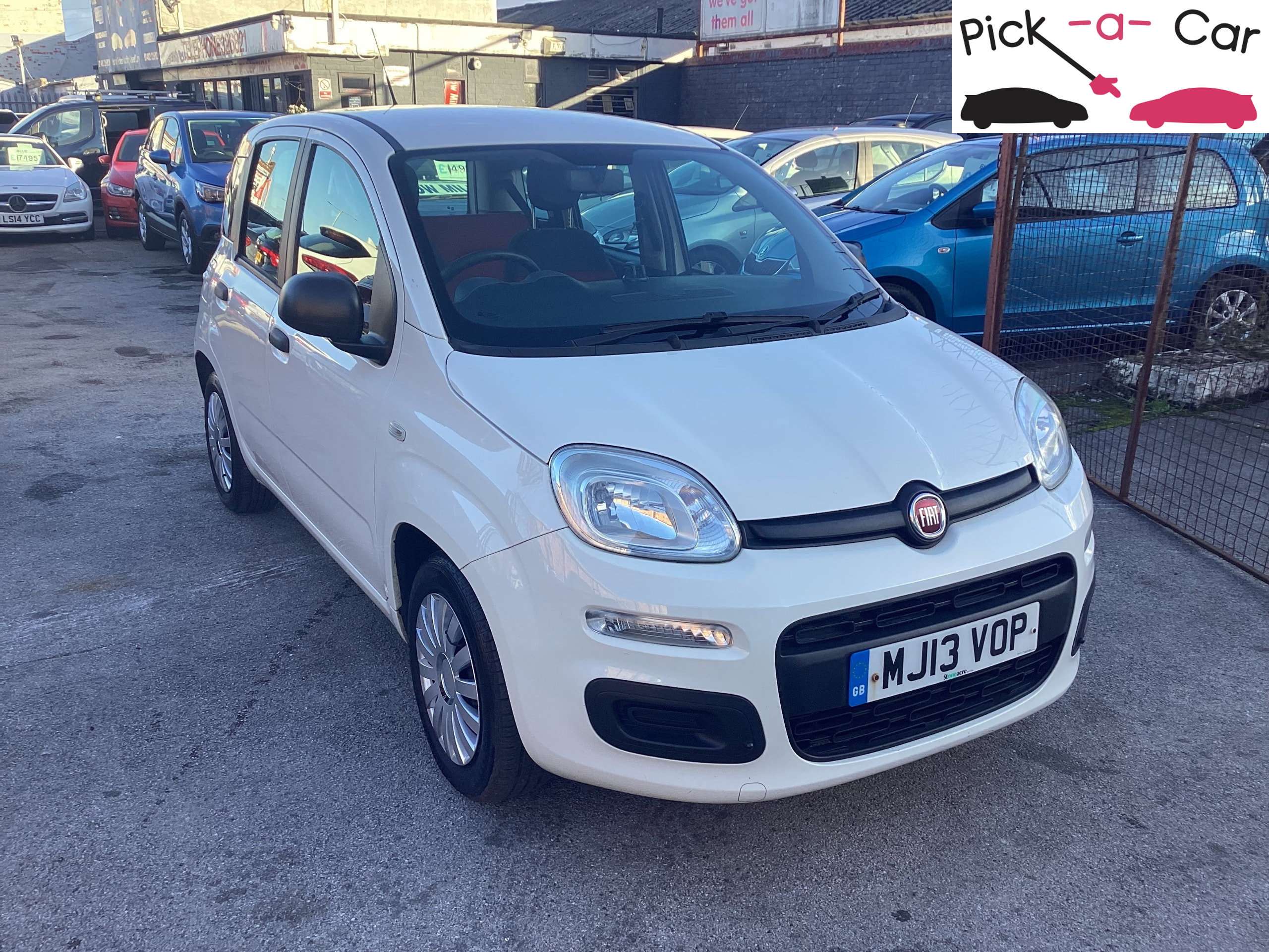 A 2013 FIAT PANDA 1.2 Pop Hatchback 5dr Petrol Manual Euro 5 (69 bhp) A 2013 FIAT PANDA 1.2 Pop Hatchback 5dr Petrol Manual Euro 5 (69 bhp)