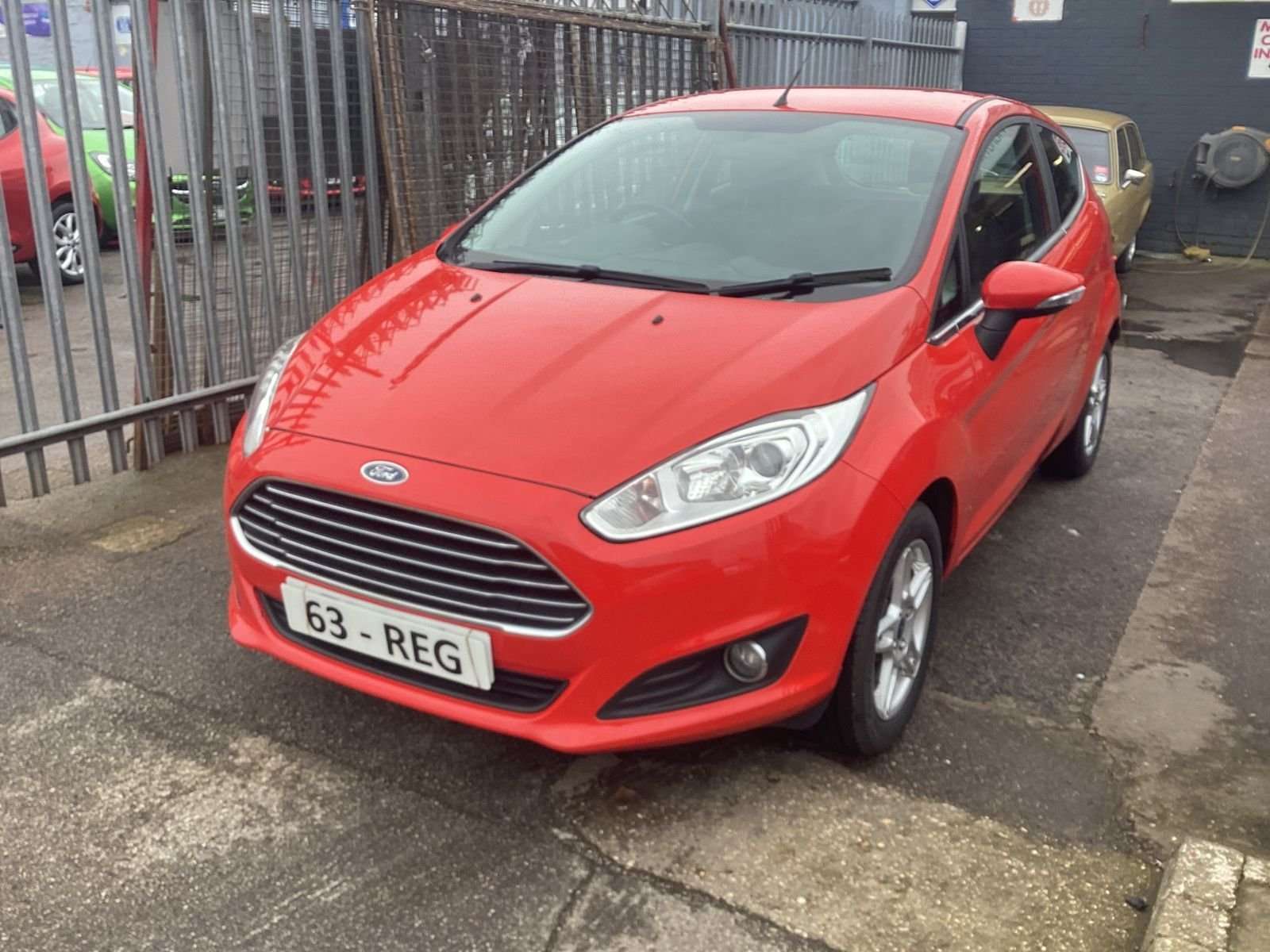 2013 FORD FIESTA 2013 FORD FIESTA