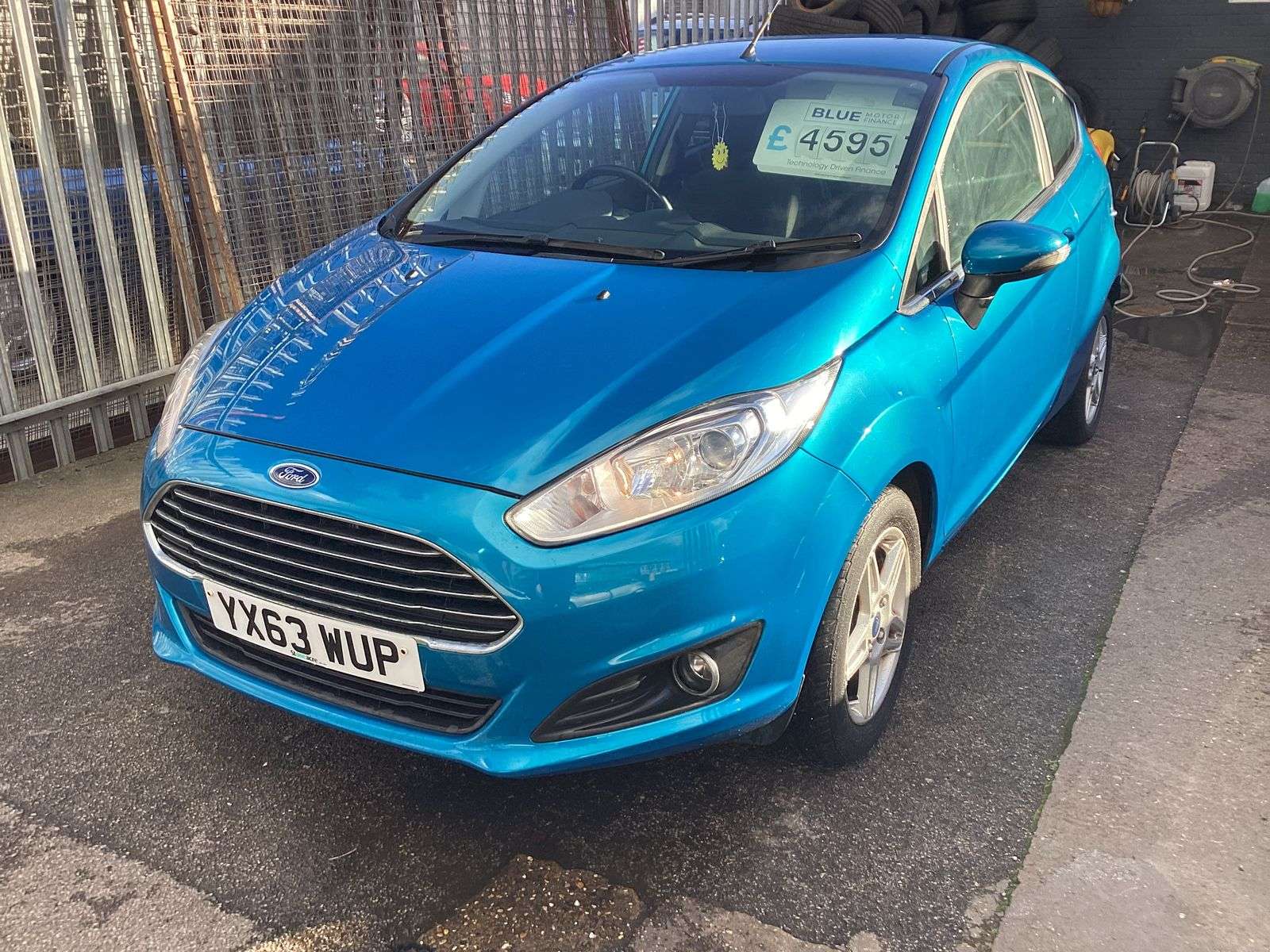 2013 FORD FIESTA 2013 FORD FIESTA