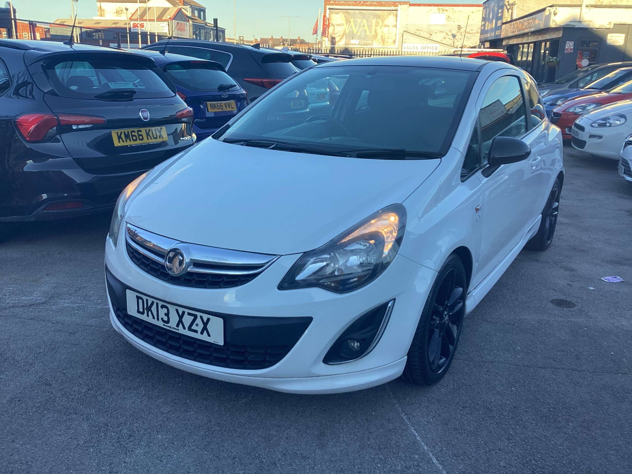 A 2013 VAUXHALL CORSA 1.2 16V Limited Edition Hatchback 3dr Petrol Manual Euro 5 (85 ps) A 2013 VAUXHALL CORSA 1.2 16V Limited Edition Hatchback 3dr Petrol Manual Euro 5 (85 ps)
