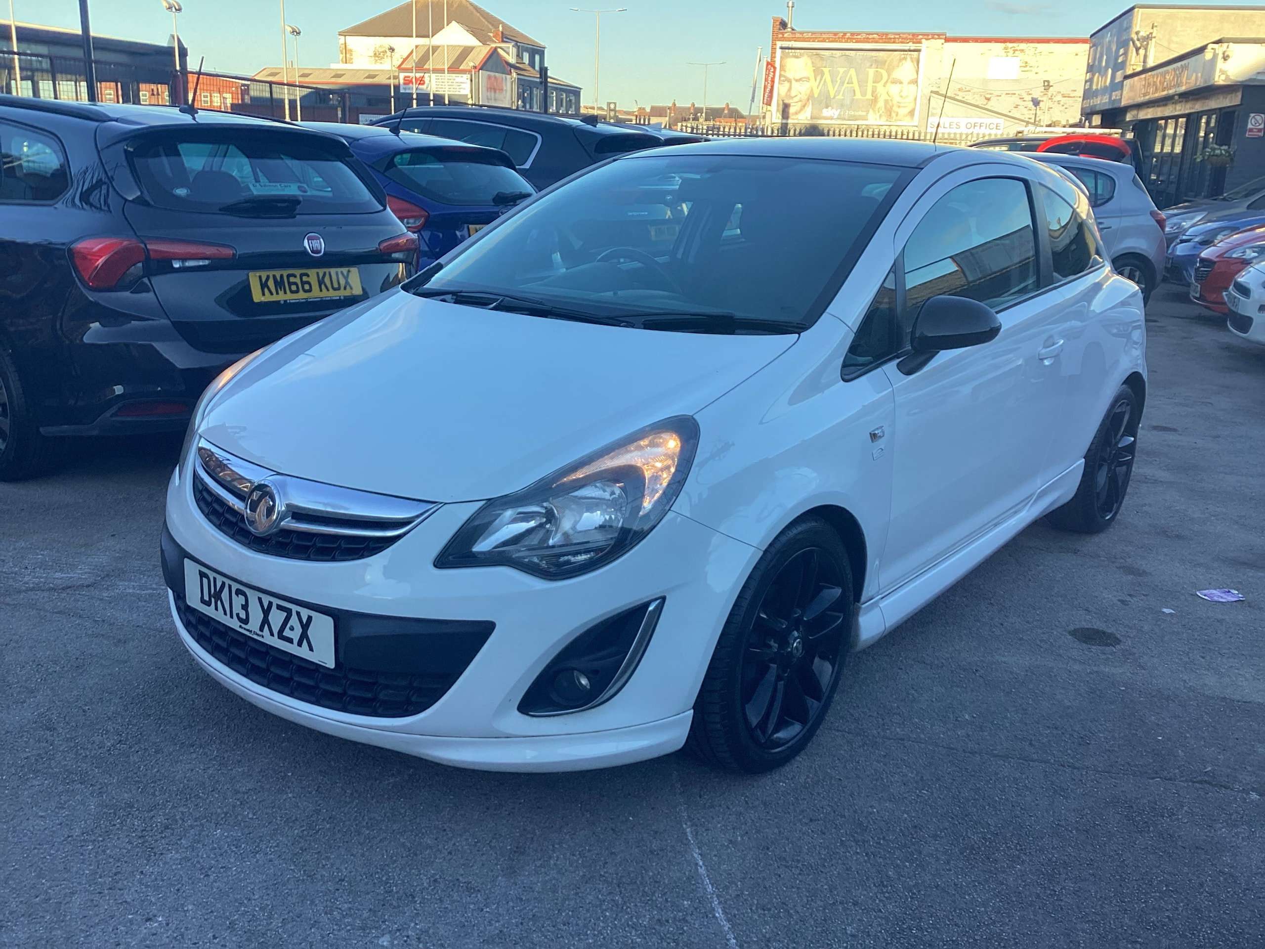 A 2013 VAUXHALL CORSA 1.2 16V Limited Edition Hatchback 3dr Petrol Manual Euro 5 (85 ps) A 2013 VAUXHALL CORSA 1.2 16V Limited Edition Hatchback 3dr Petrol Manual Euro 5 (85 ps)