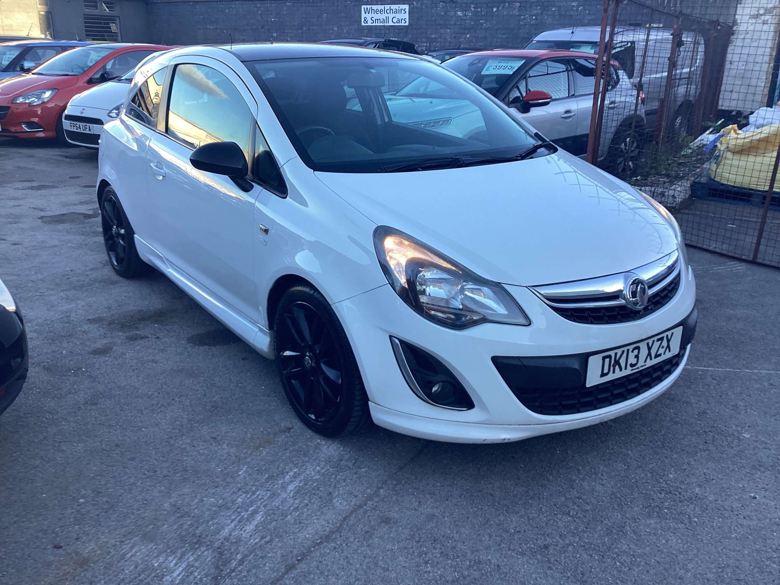A 2013 VAUXHALL CORSA 1.2 16V Limited Edition Hatchback 3dr Petrol Manual Euro 5 (85 ps) A 2013 VAUXHALL CORSA 1.2 16V Limited Edition Hatchback 3dr Petrol Manual Euro 5 (85 ps)