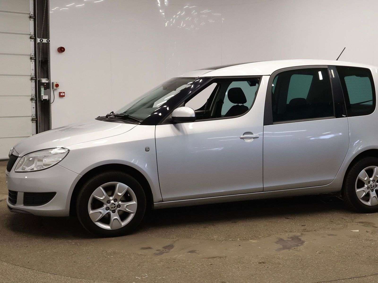 2015 SKODA ROOMSTER 2015 SKODA ROOMSTER