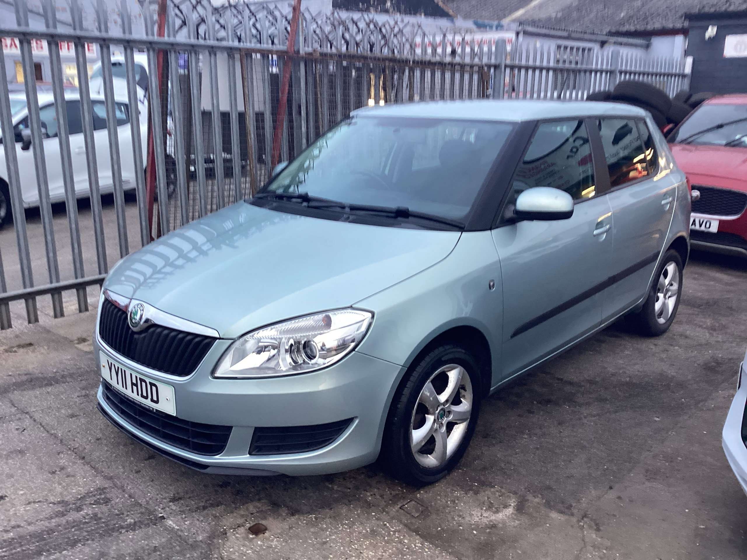 A 2011 SKODA FABIA 1.2 TSI SE Hatchback 5dr Petrol Manual Euro 5 (86 ps) A 2011 SKODA FABIA 1.2 TSI SE Hatchback 5dr Petrol Manual Euro 5 (86 ps)