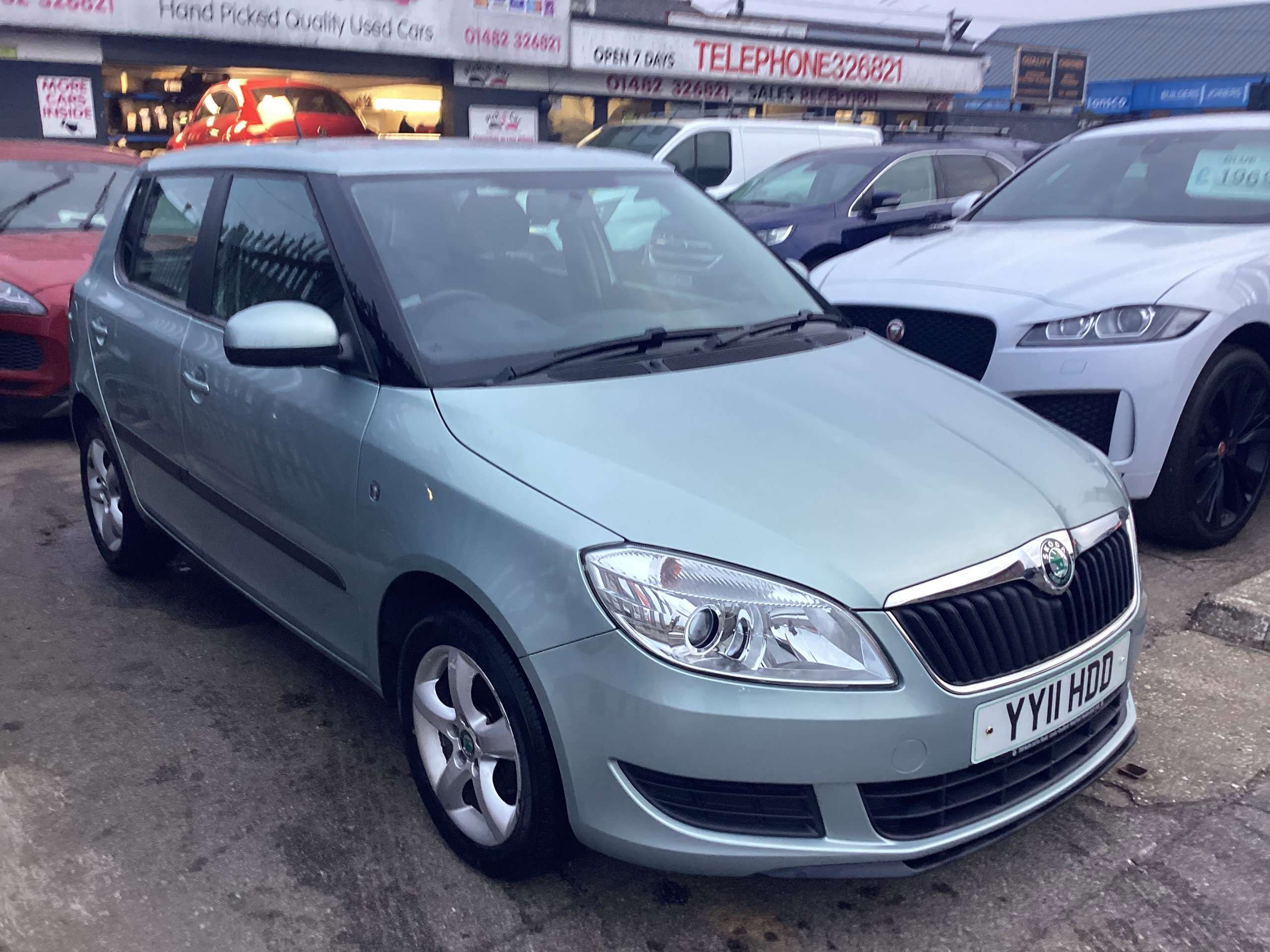 A 2011 SKODA FABIA 1.2 TSI SE Hatchback 5dr Petrol Manual Euro 5 (86 ps) A 2011 SKODA FABIA 1.2 TSI SE Hatchback 5dr Petrol Manual Euro 5 (86 ps)