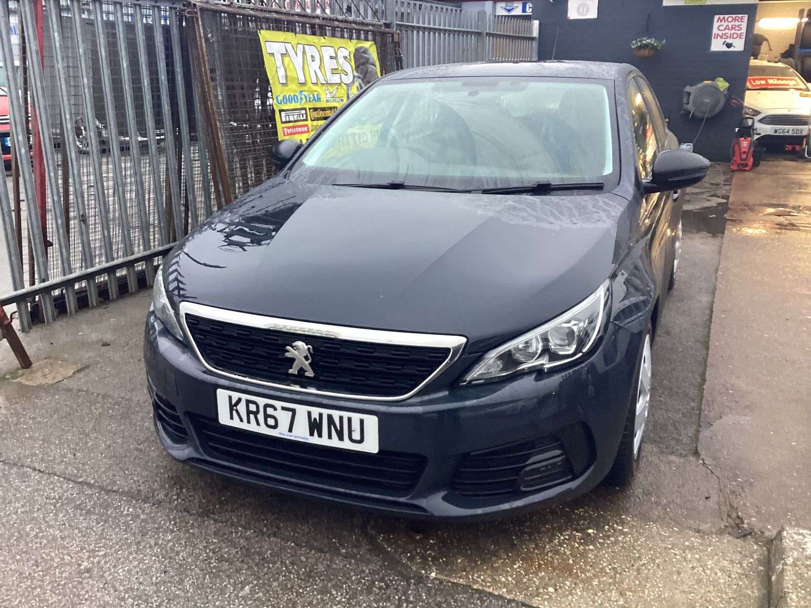 2017 PEUGEOT 308 2017 PEUGEOT 308